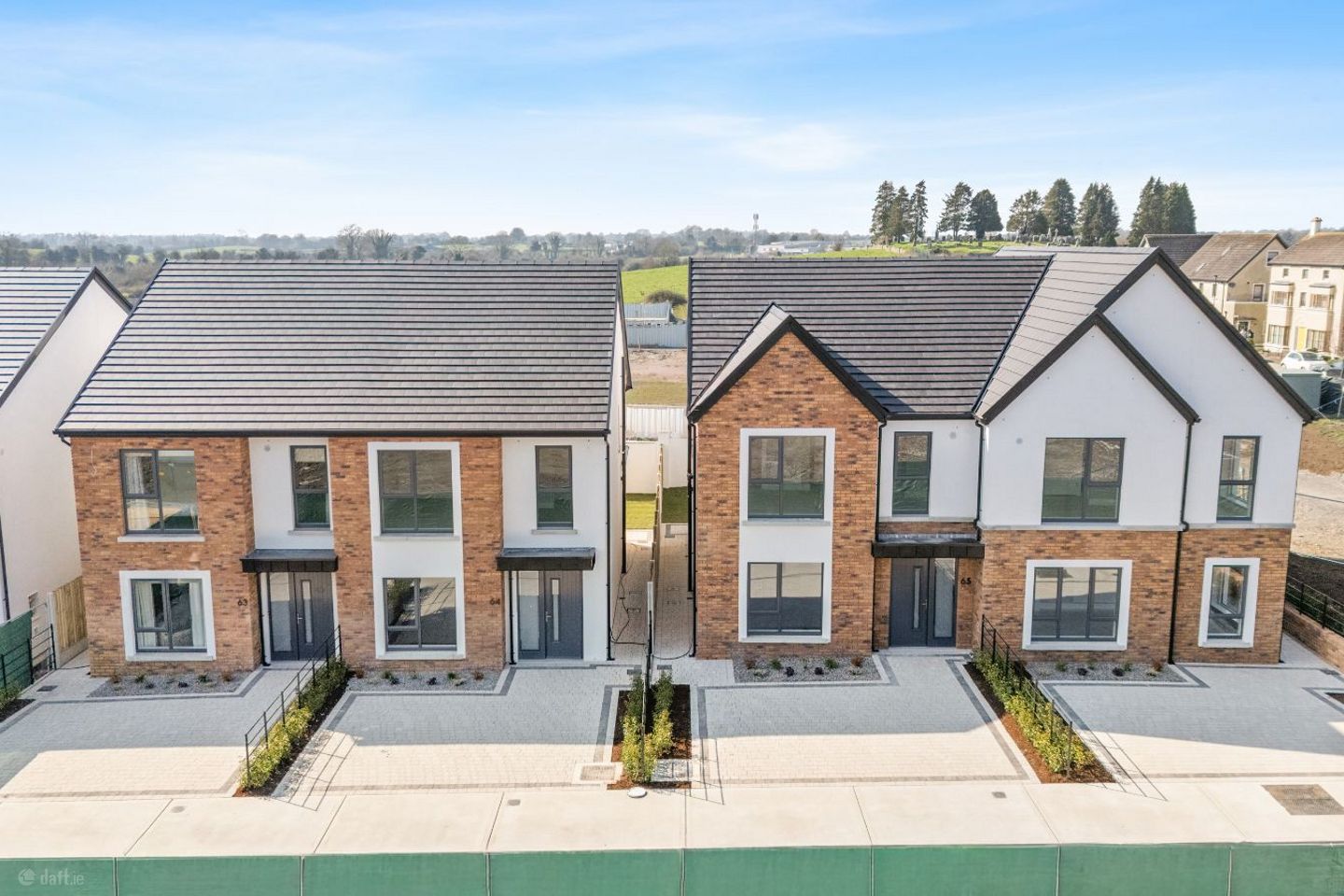 Four Bedroom Semi-detached House, Abbey Park, Kilbeggan, Co. Westmeath