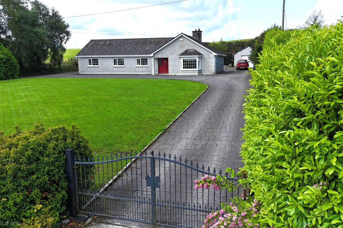 Kilkenny Abbey, Glasson, Athlone, Co. Westmeath, N37XE84