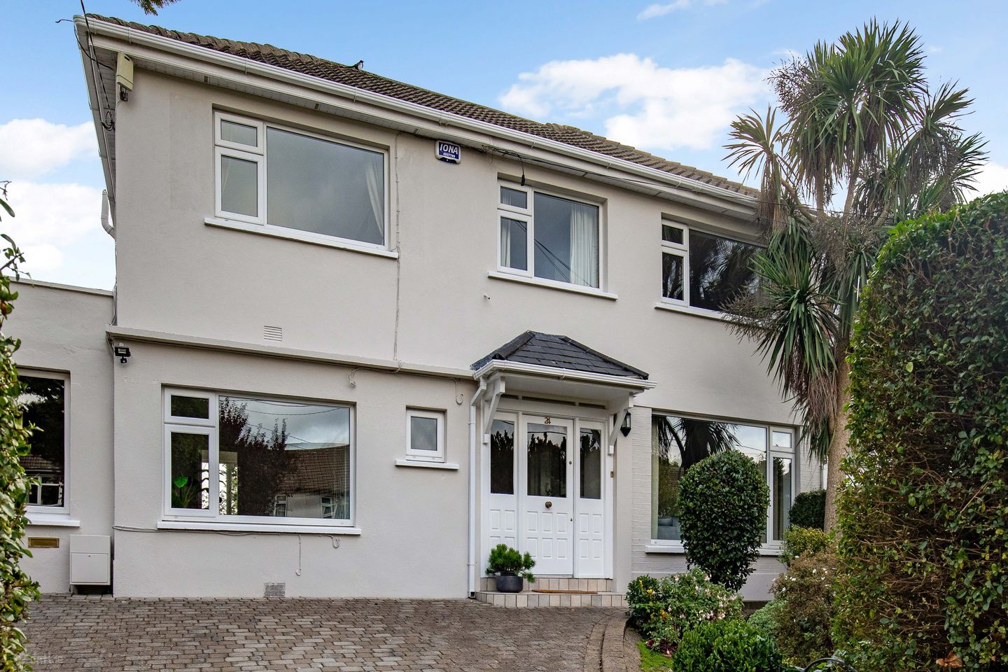 24 Woodview House, Avoca Road, Blackrock, Co. Dublin, A94E225