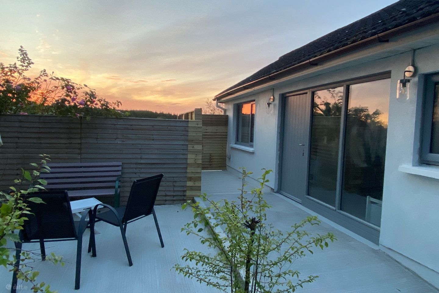 SELF CONTAINED STUDIO 5 Mins from Carrick on Shannon, Leitrim , Carrick-on-Shannon, Co. Roscommon