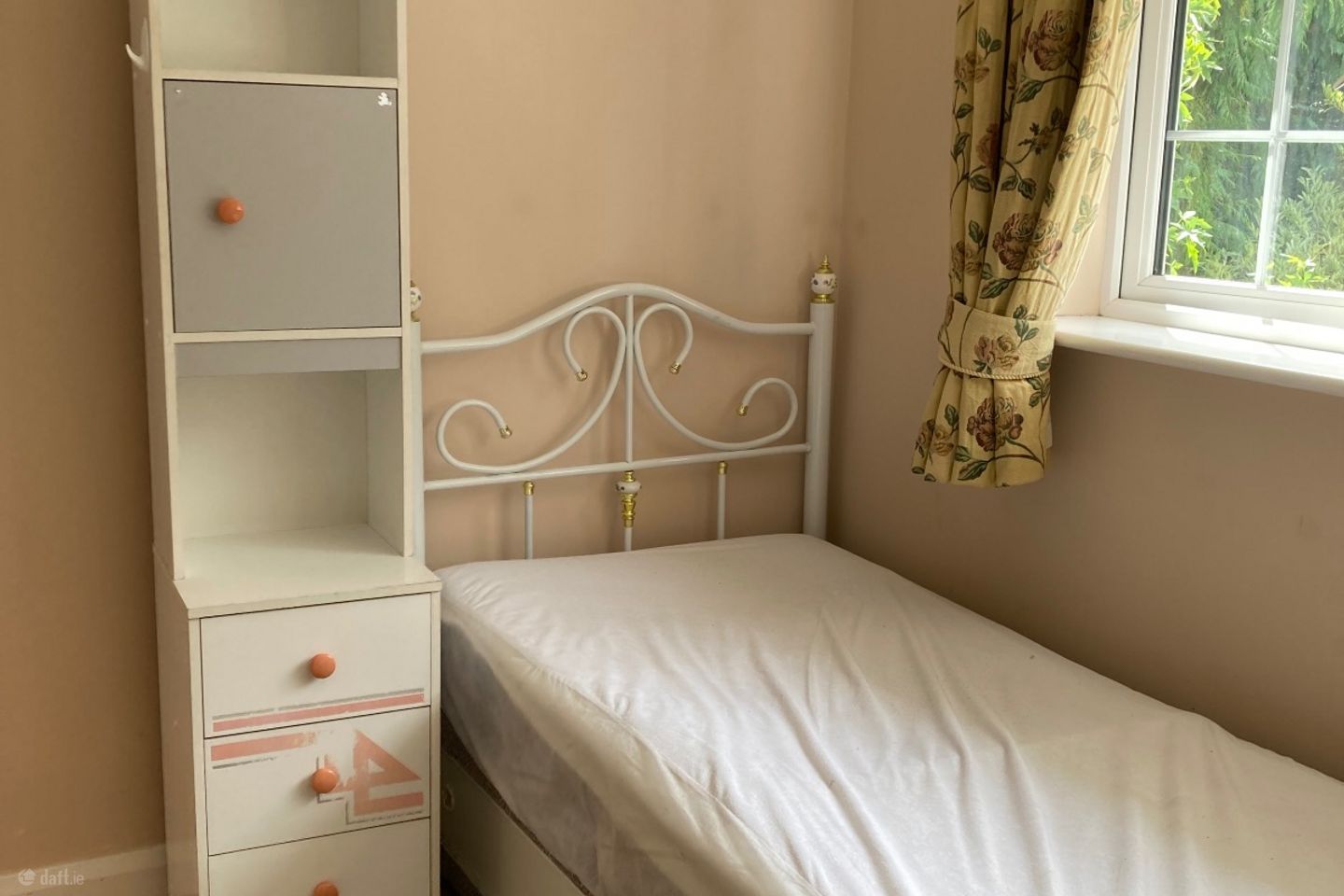 Kilcullen Rd, Newbridge, Co. Kildare