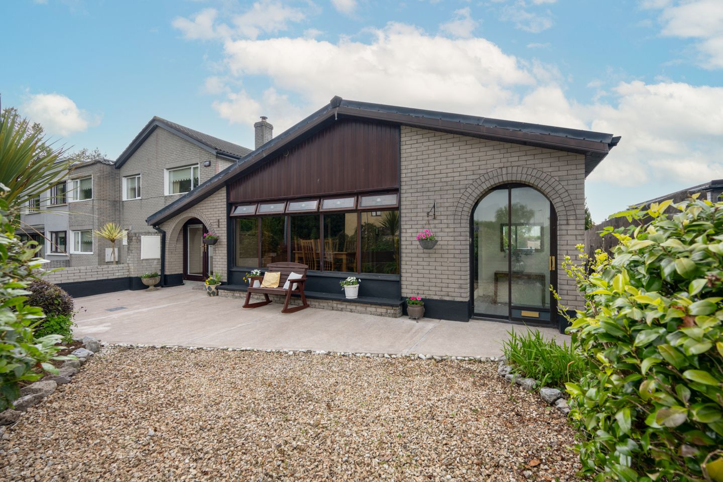 12 Upper Kensington, T12V48P