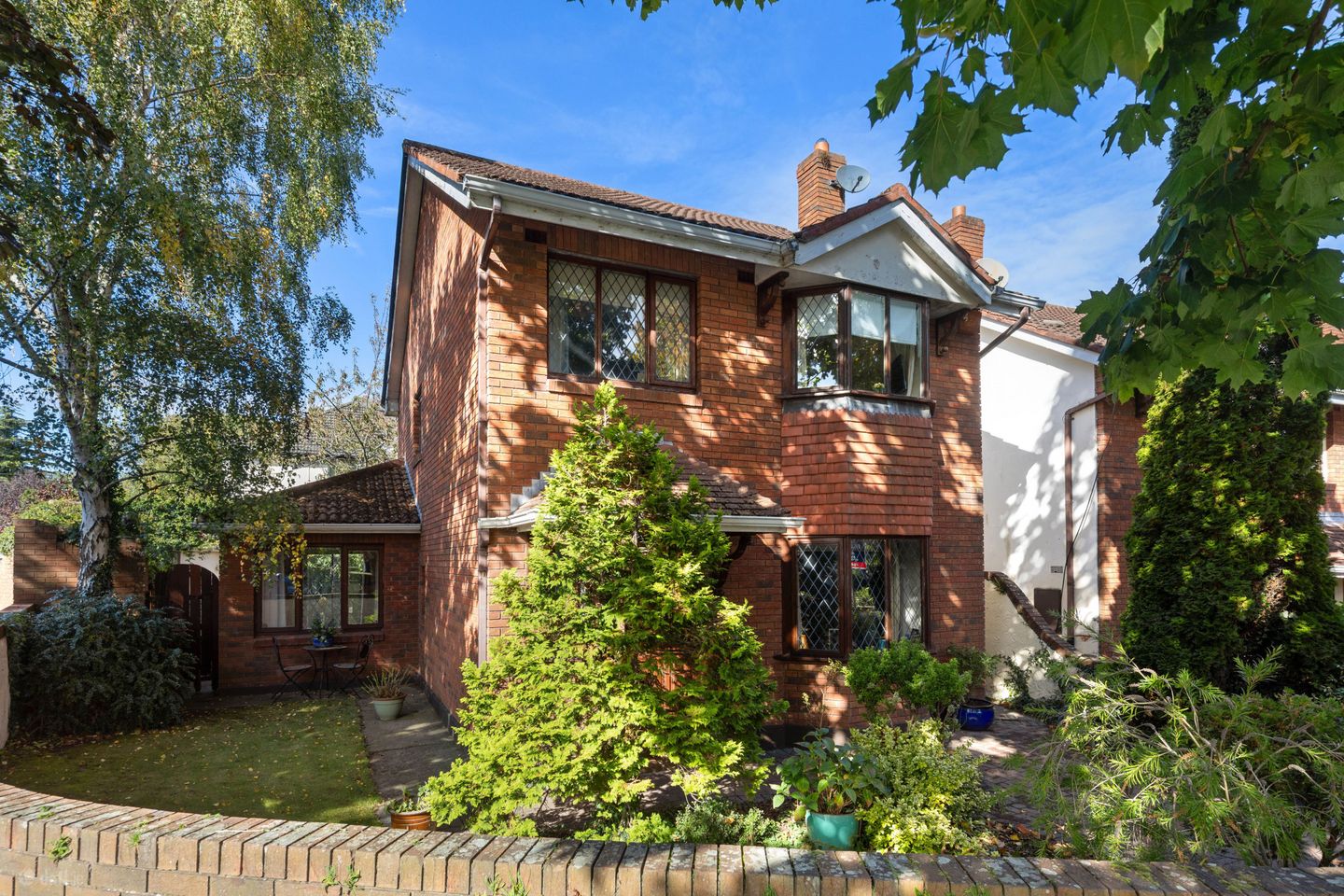 1 Foxrock Wood, Dublin 18, D18 X4Y6