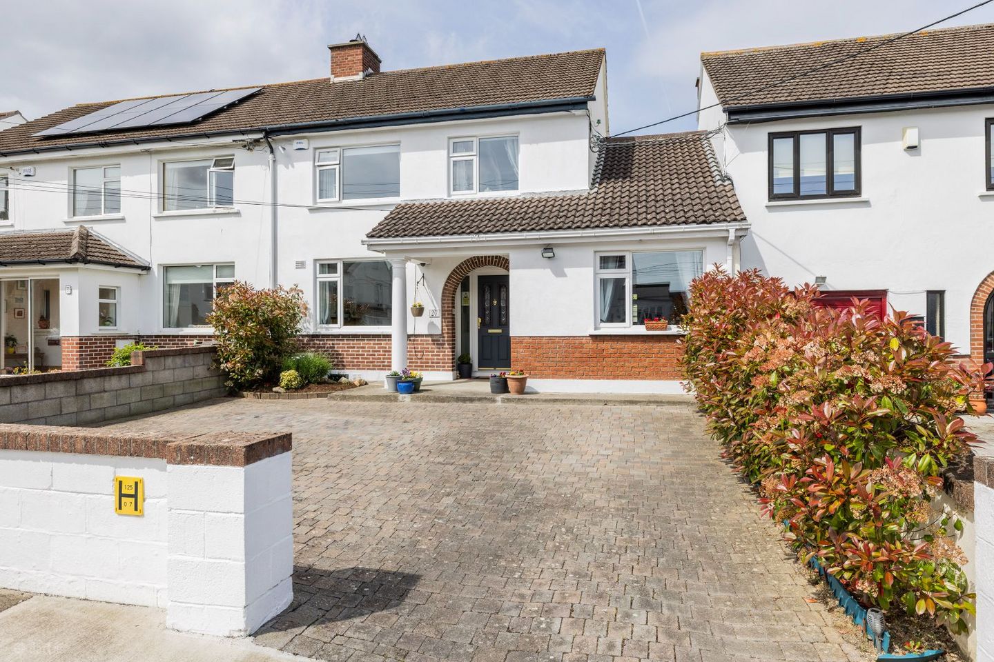 27 Landscape Park, Dublin 14, Churchtown, Dublin 14, D14C859
