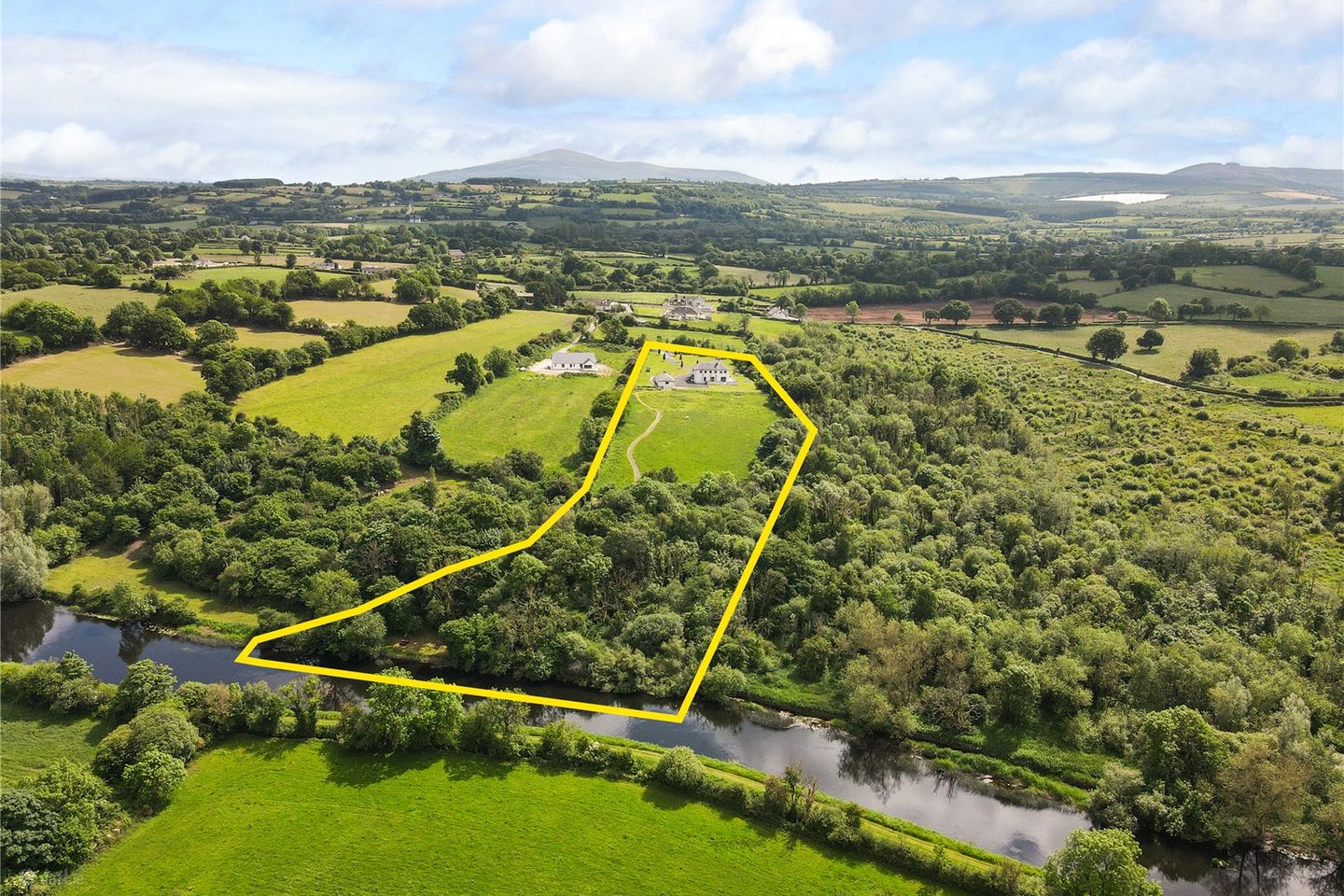 Tinnacouse, Skeaghvasteen, Graignamanagh, Co. Kilkenny, R95EV62