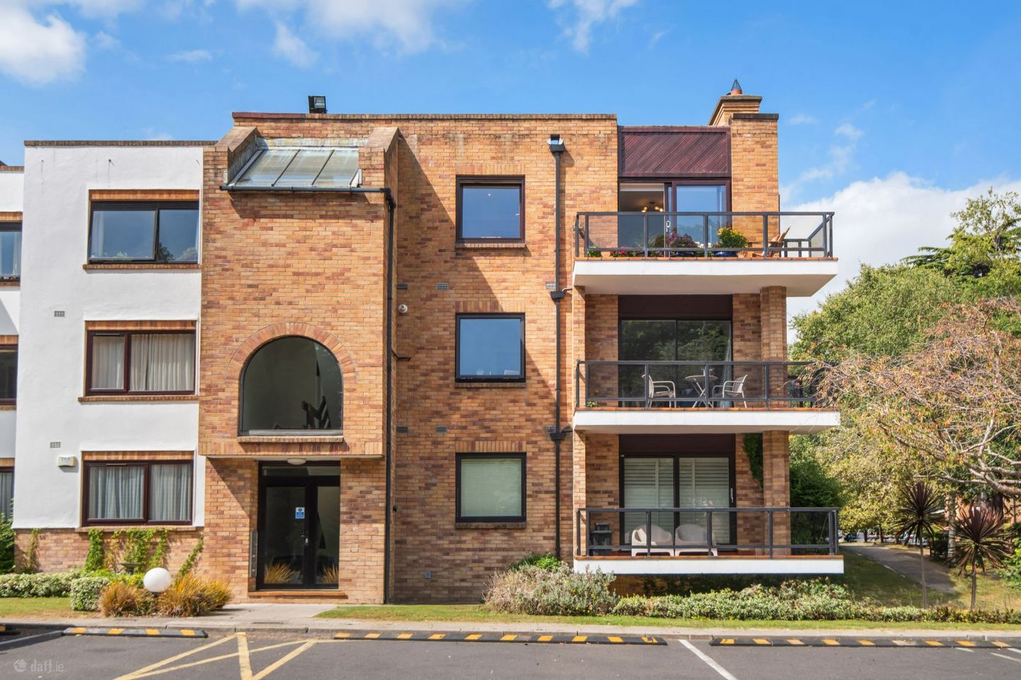 Apartment 33, The Elms, Mount Merrion Avenue, Blackrock, Co. Dublin, A94NR70