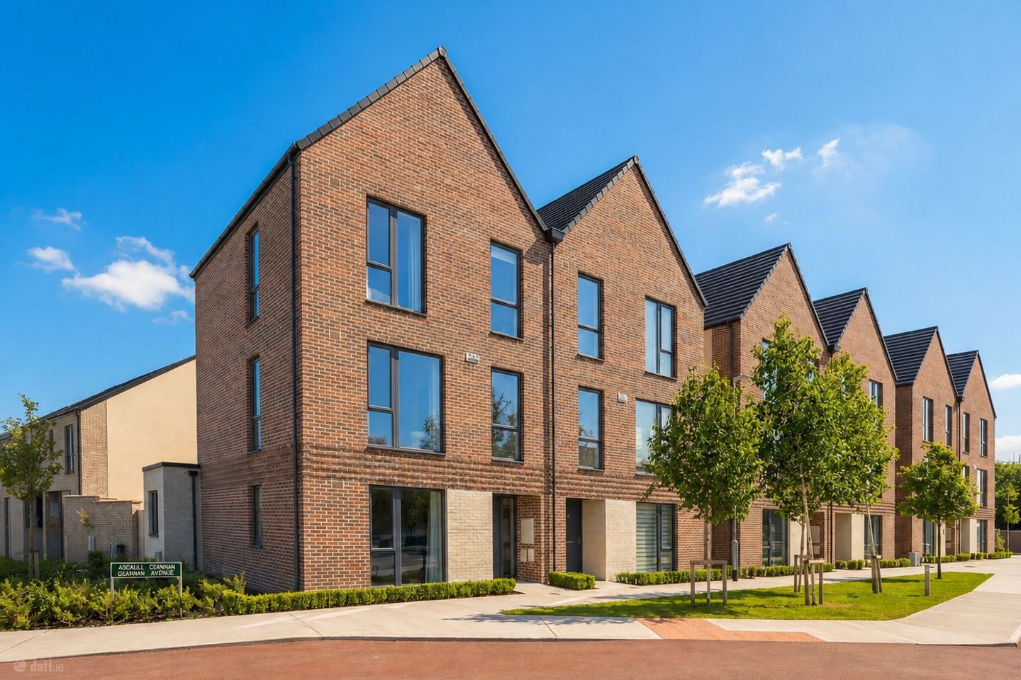 The Teal - 4 Bedroom Semi Detached House, Canal Gardens, Luttrellstown, Dublin 15