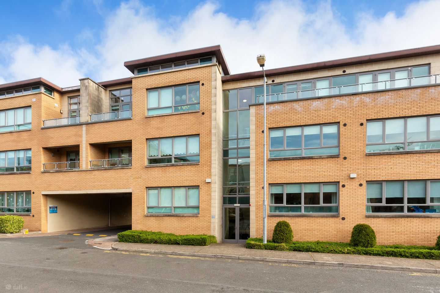 Apartment 9, Garrison Mews, Cabinteely, Dublin 18, D18NX20