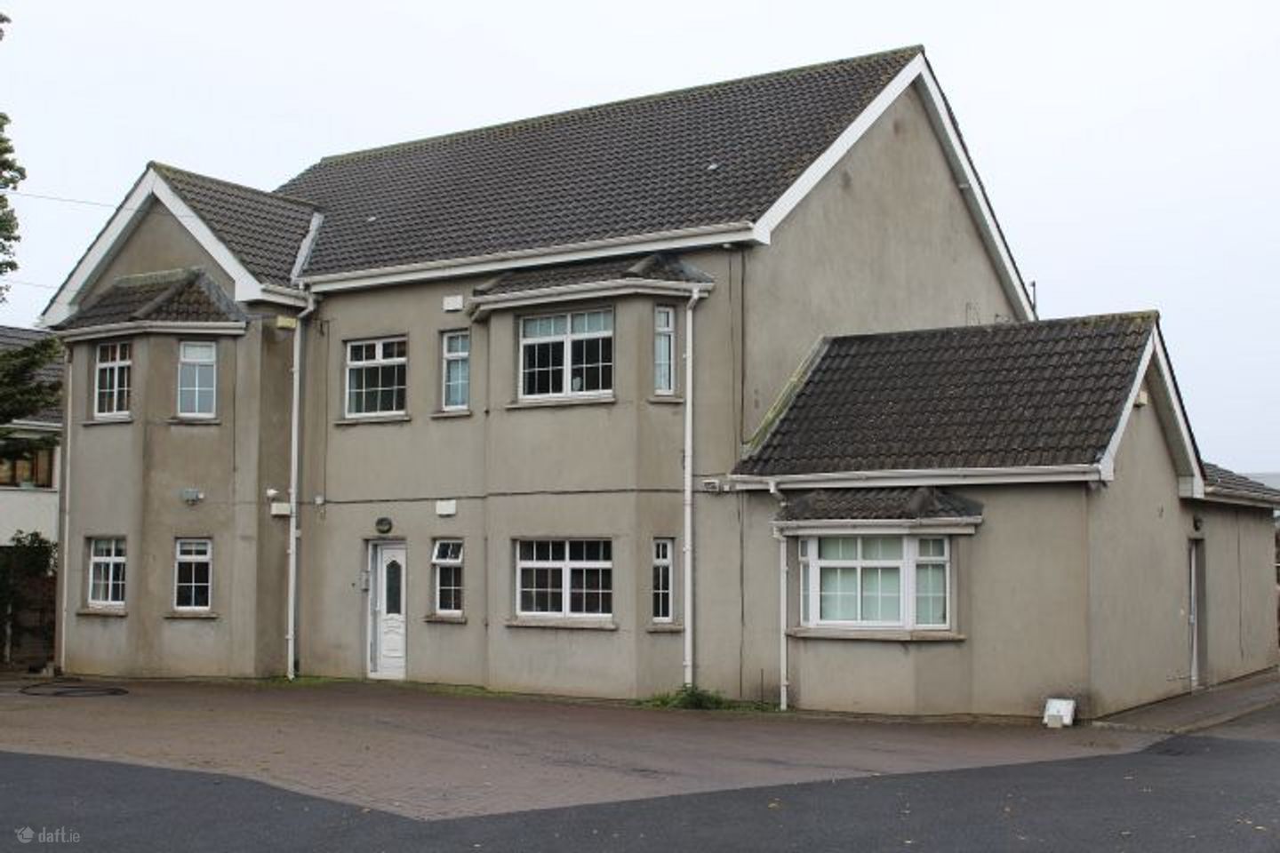 Crannbrooke, Newcastle Road, Lucan, Co. Dublin