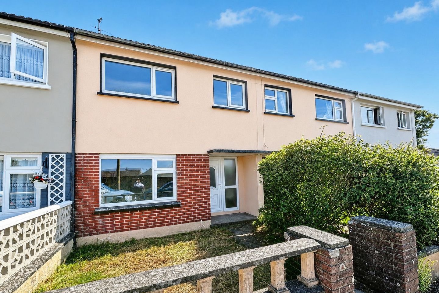 5 Doctor Patrick O'Sullivan Terrace,  Aghada, Midleton, Co. Cork, P25TK20