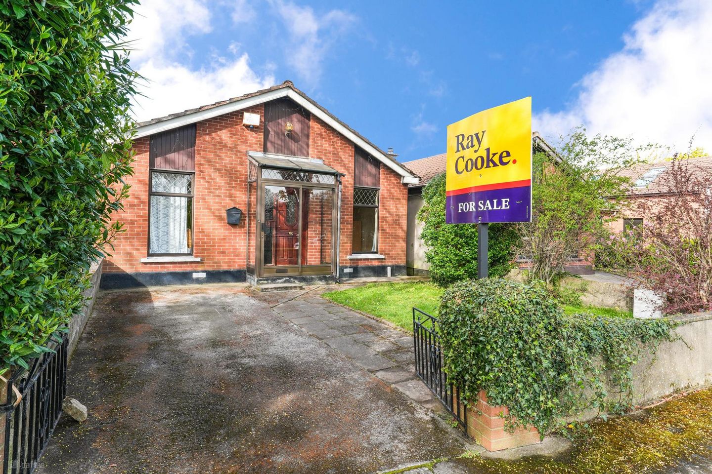 35 Dunmore Park, Kingswood, Dublin 24