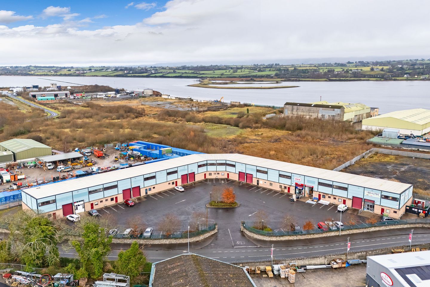 Duncans Island Centre, Finisklin