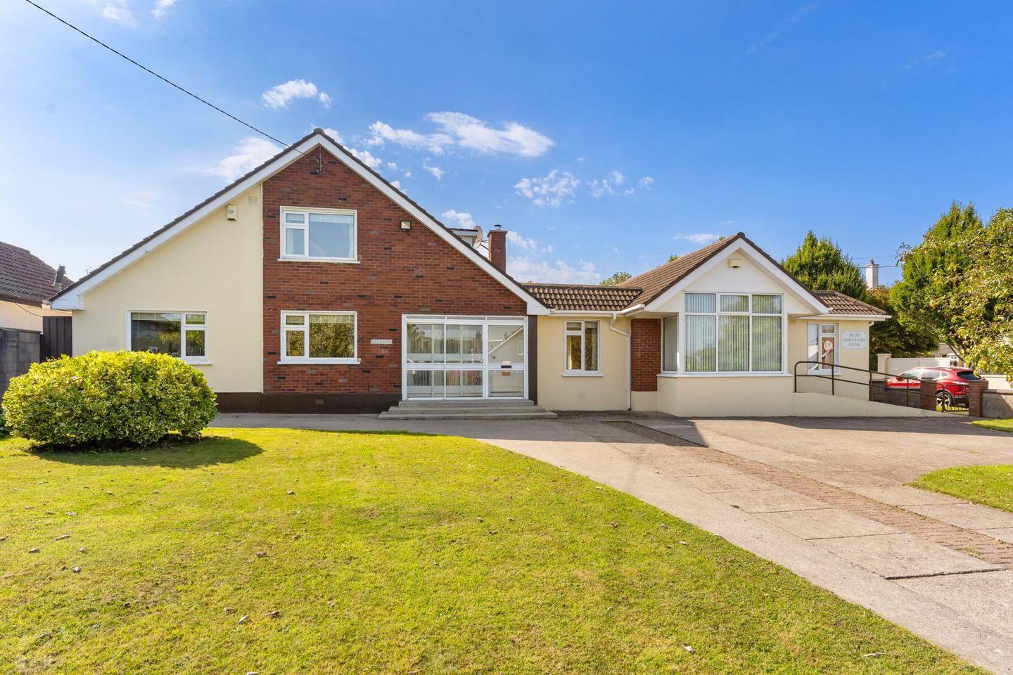 Lough Bawn, Newtownpark Avenue, Blackrock, Co. Dublin, A94C3V5