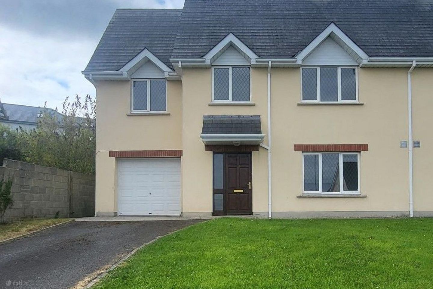 111 Caiseal Na Rí, Cashel, Cashel, Co. Tipperary, E25AY66