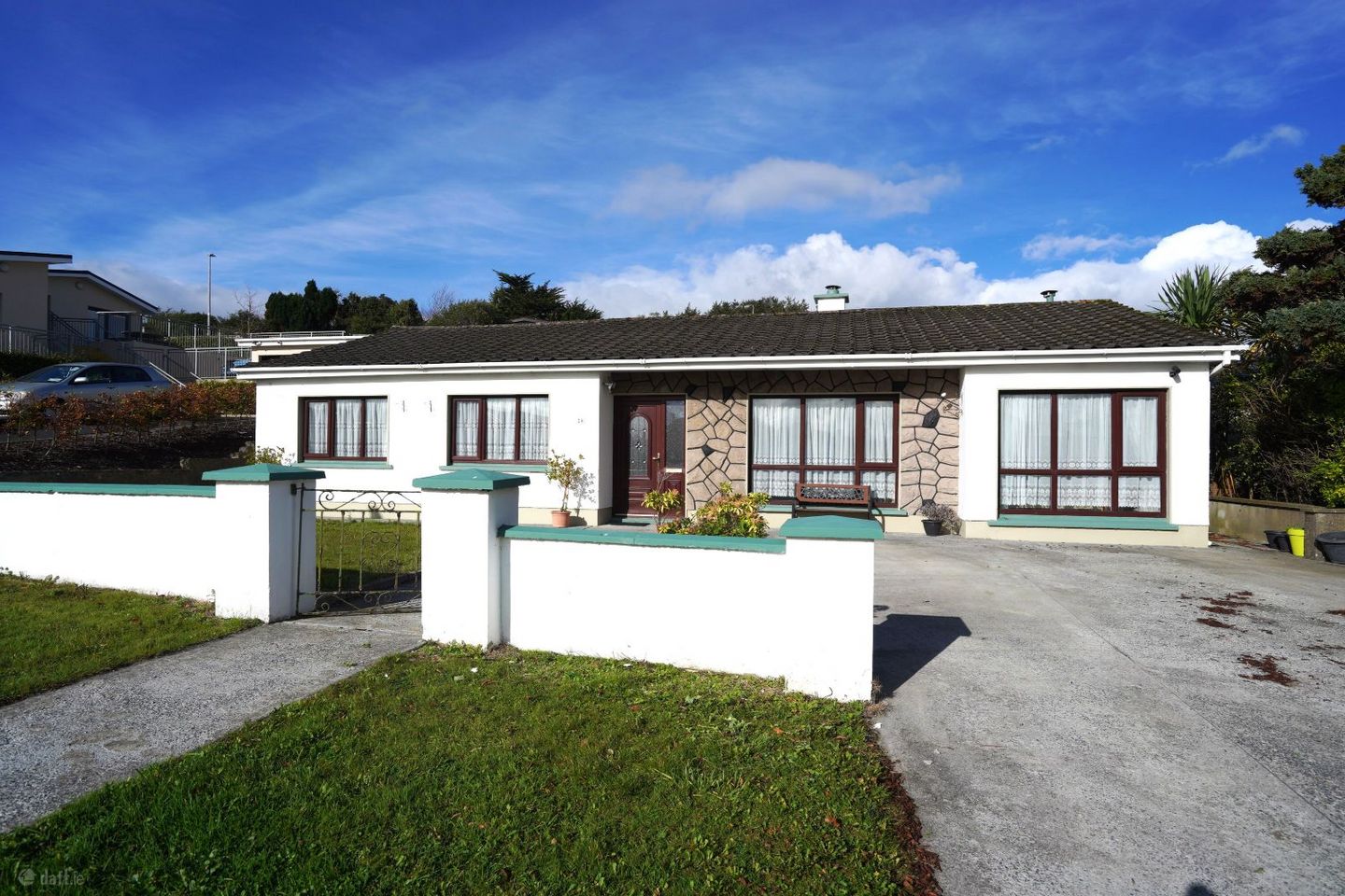28 Tullyglass Crescent, Shannon, Co. Clare, V14YR72