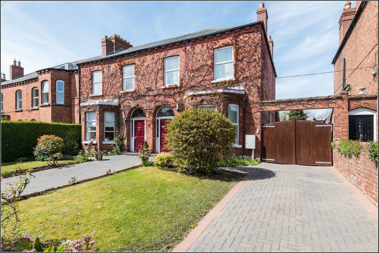 19/20 St Lawrence Road, Clontarf, Dublin 3