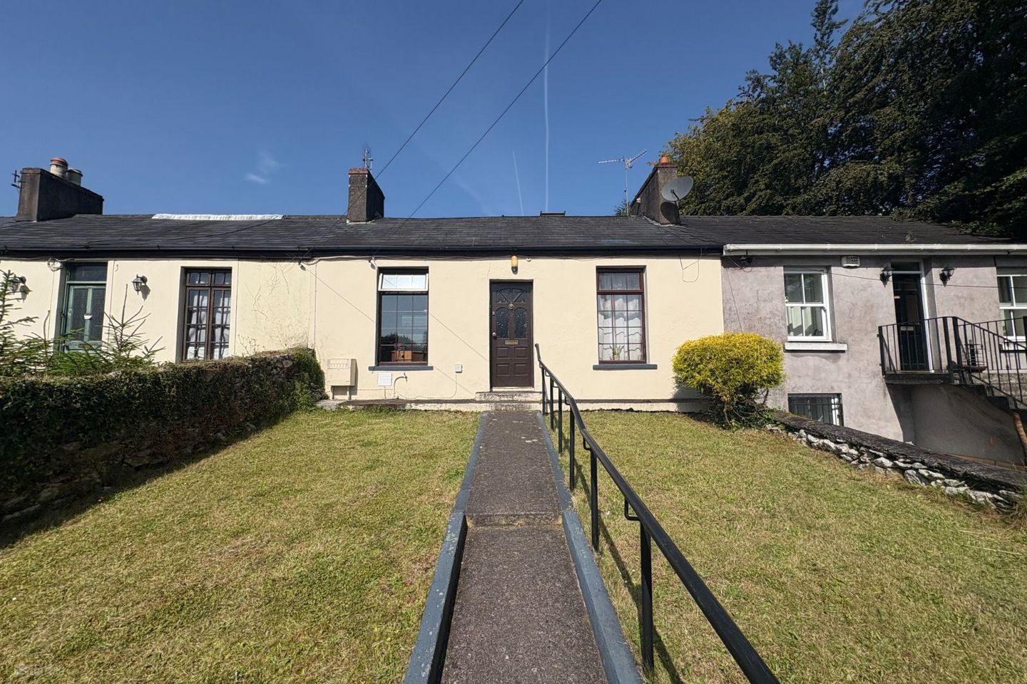 2 Bridgeview Terrace, Victoria Cross, Co. Cork, T12W1DH