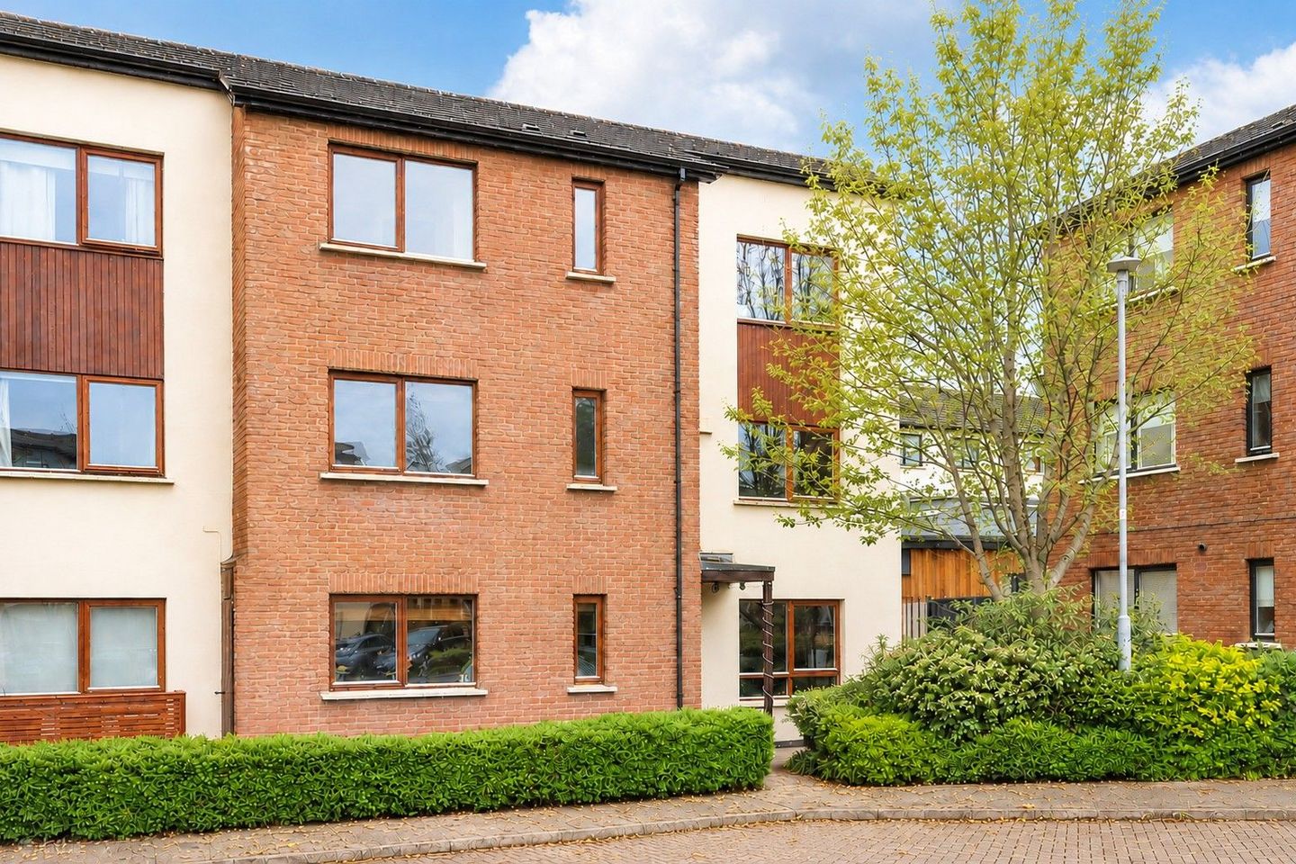 68 Hunters Walk, Hunterswood, Ballycullen, Dublin 24, D24W1R8