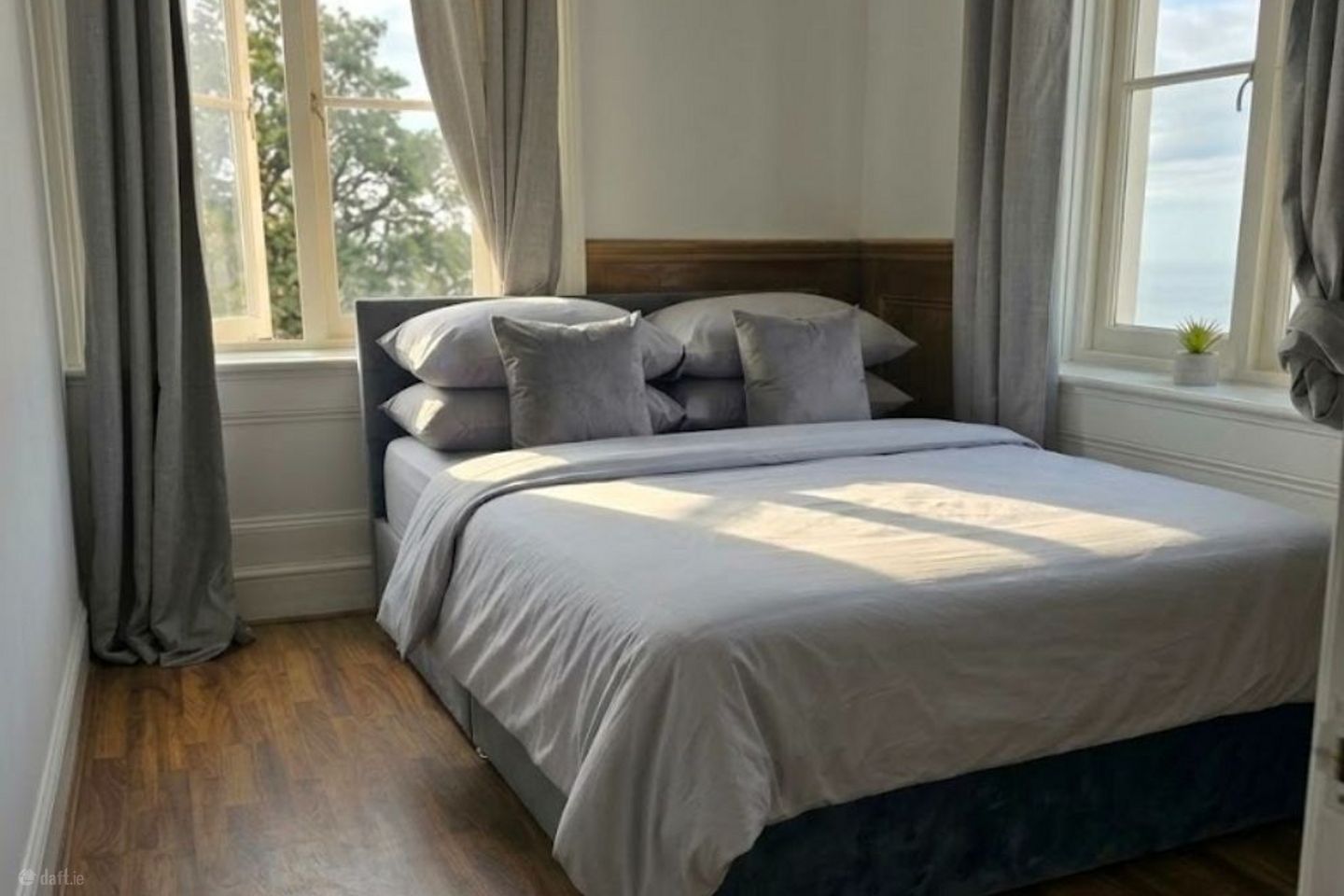 2nd Floor Apartment, O'Connell Street Upper, Dublin 1, Dublin 1