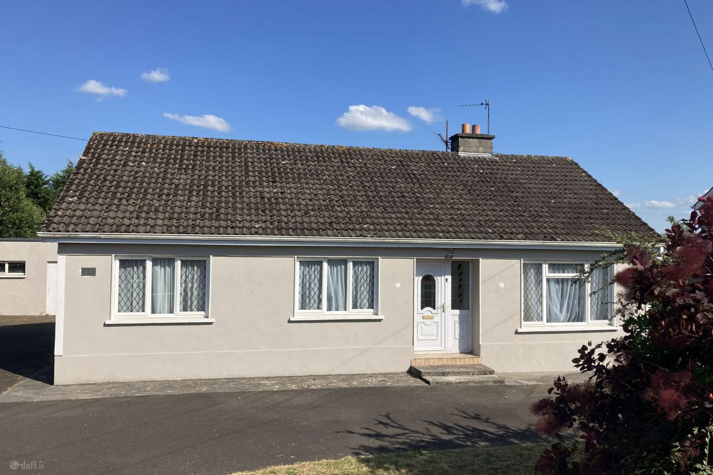 "Dromore", Cabra Road, Ballycurrane, Thurles, Co. Tipperary, E41D370