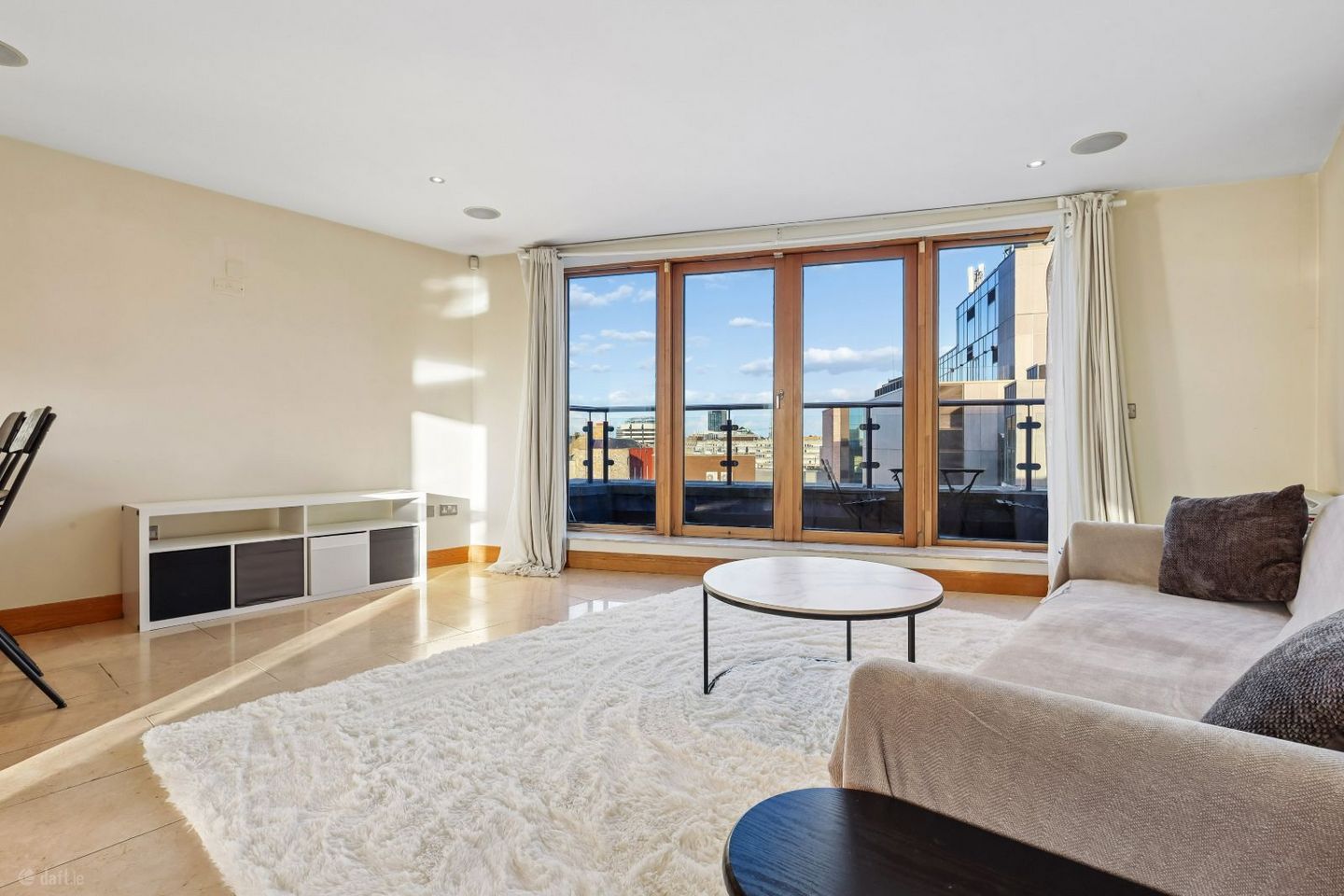 Penthouse 45, Chancery Court, Bride Street, Dublin 8, D08K668