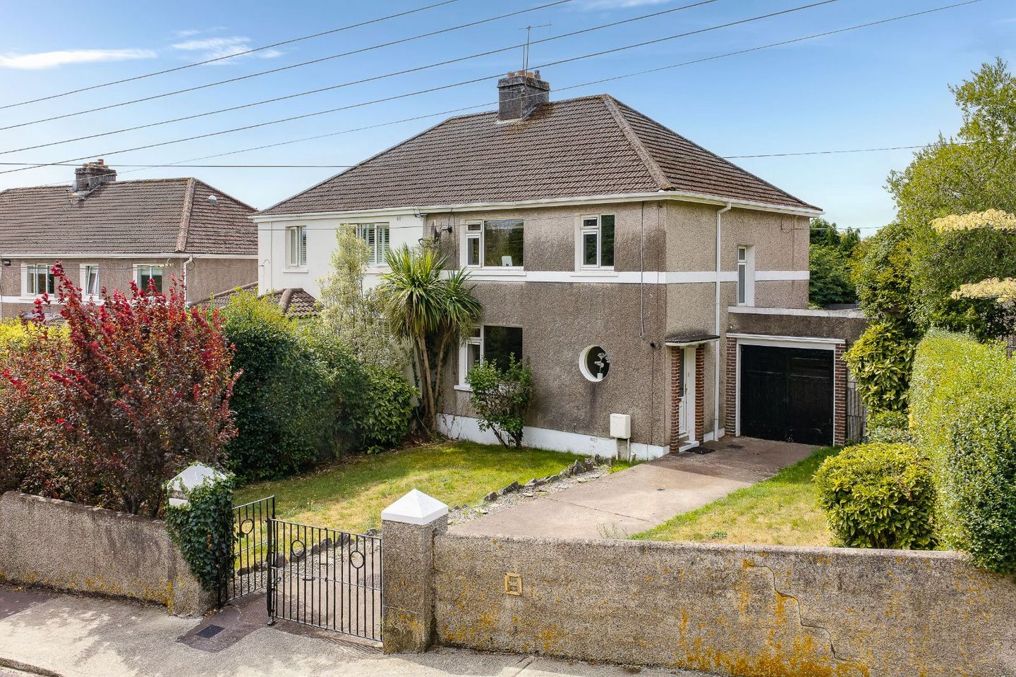 Hillside, 8 Lake Lawn, Well Road, Douglas, Co. Cork, T12W0VK
