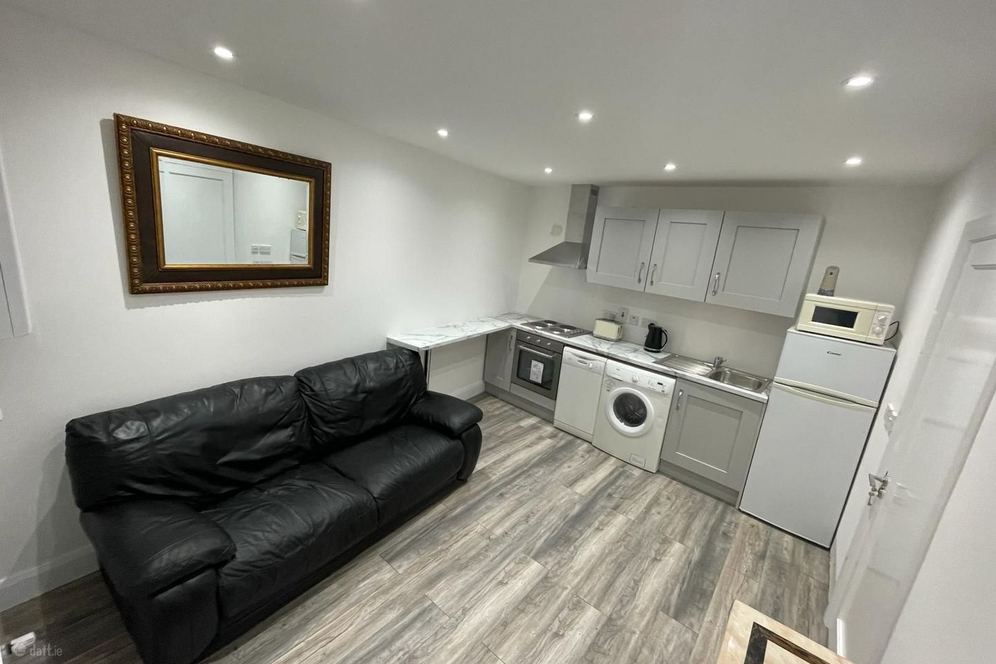 Whitethorn Park, Palmerstown, Co. Dublin