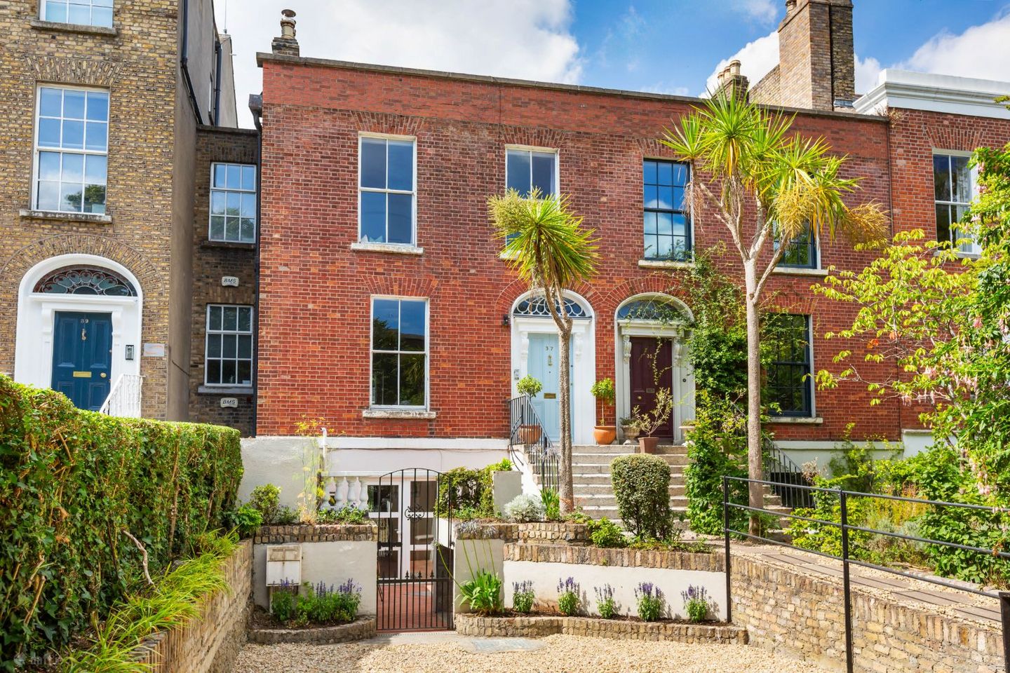  37 Waterloo Road, Ballsbridge, Dublin 4, D04X727