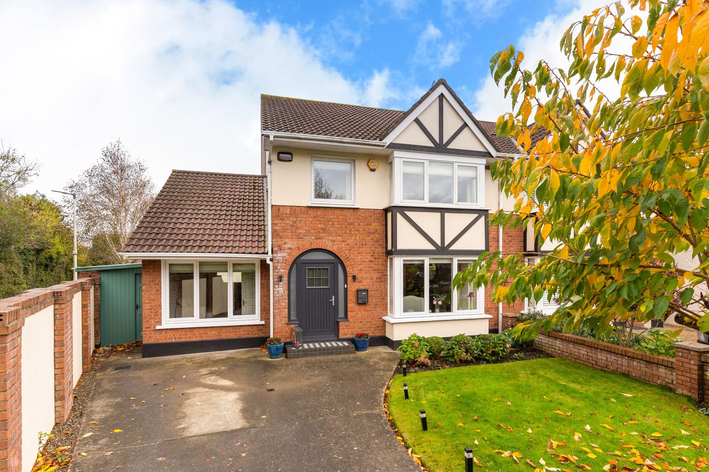 19 Orby Lawn, The Gallops, Leopardstown, Dublin 18, D18KF96