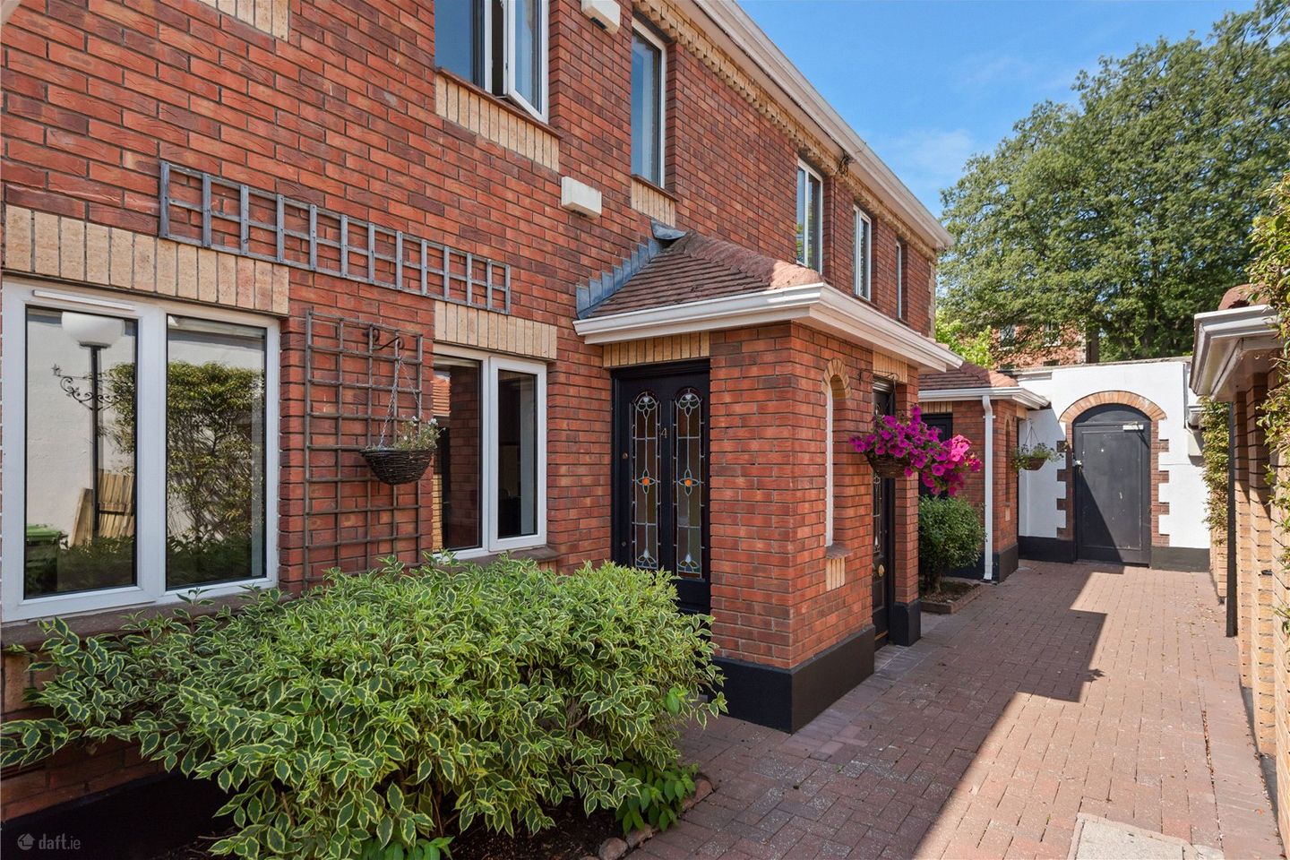 4 Kingsley Mews, Raglan Road, Ballsbridge, Dublin 4, D04W935