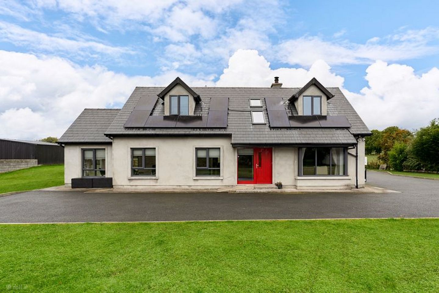 Longridge, Carbury, Co. Kildare, W91YXE1