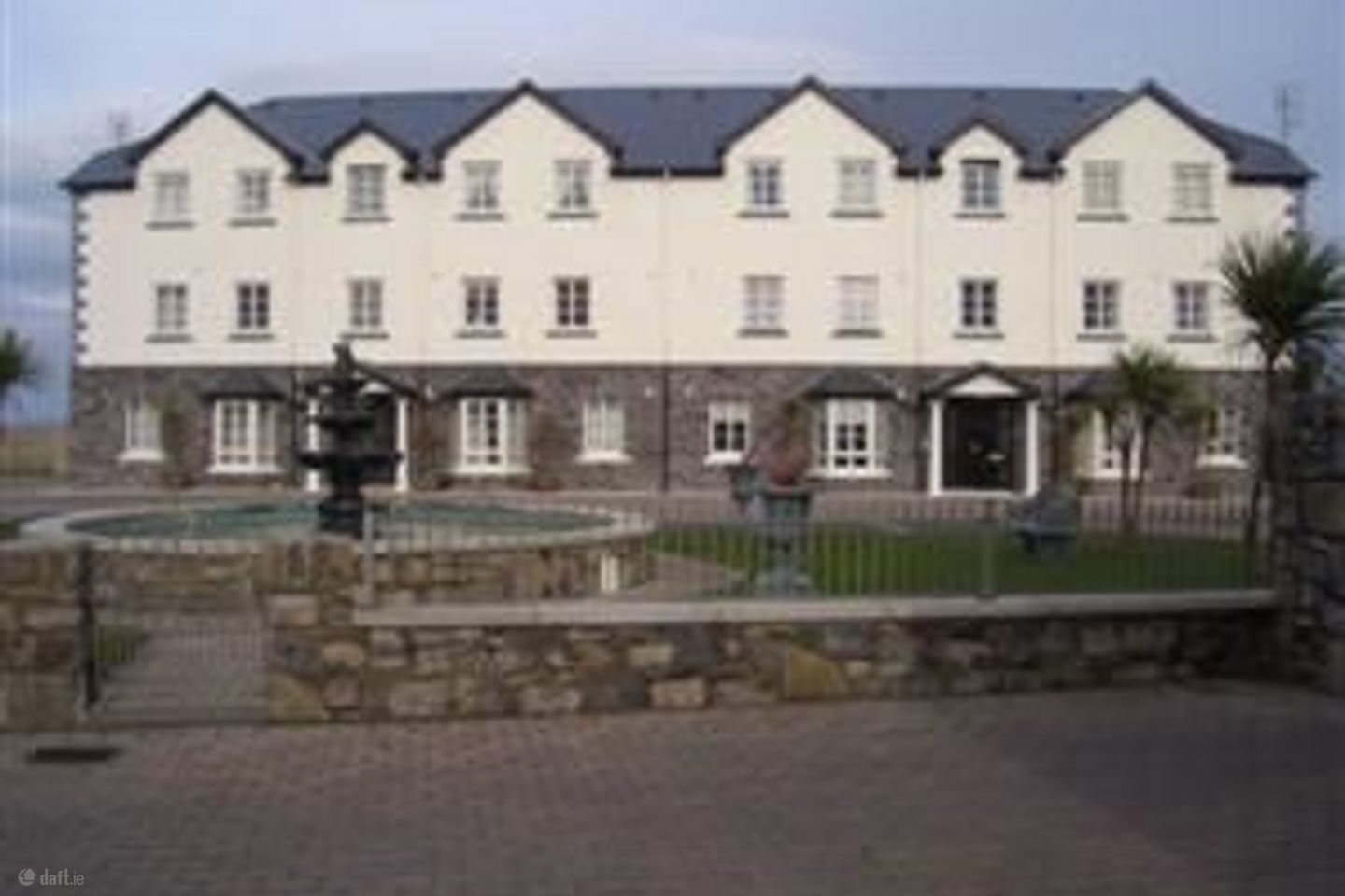 Lar Easa Court, Strandhill, Co. Sligo