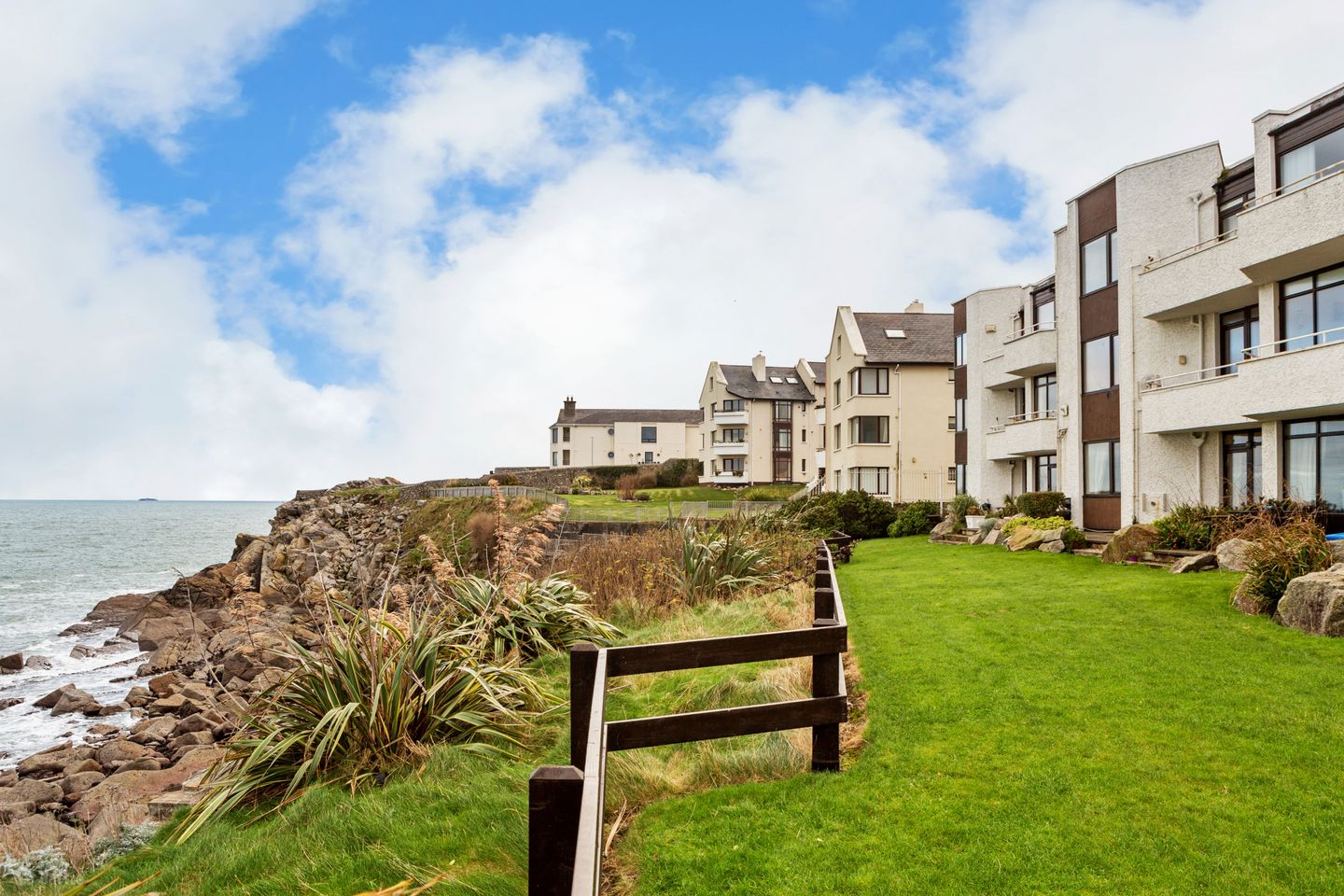 2 Inishowen,, Pilot View,, Harbour Road,, Dalkey, Co. Dublin, A96XH32