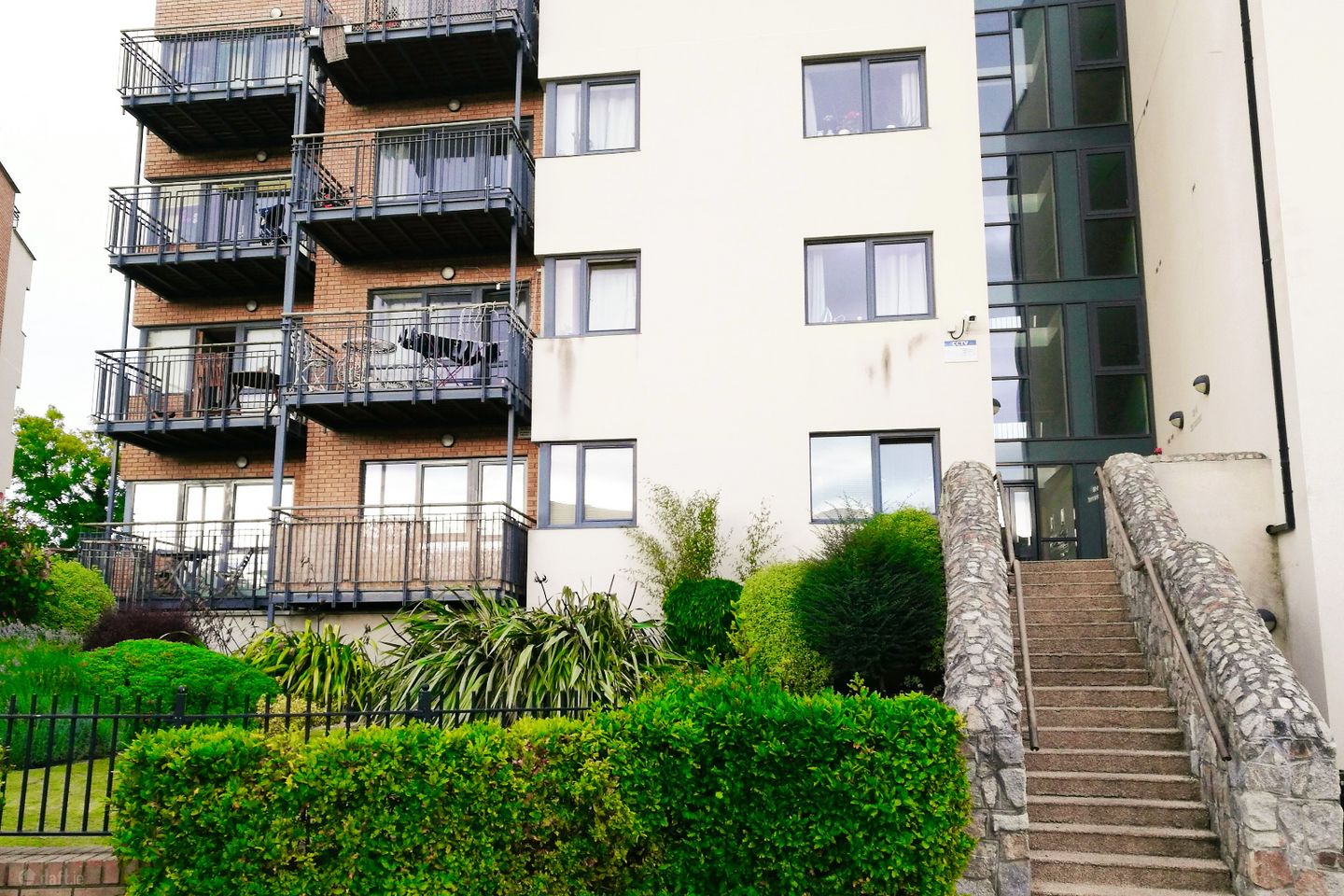 The Crescent, Carrickmines Manor, Carrickmines, Co. Dublin