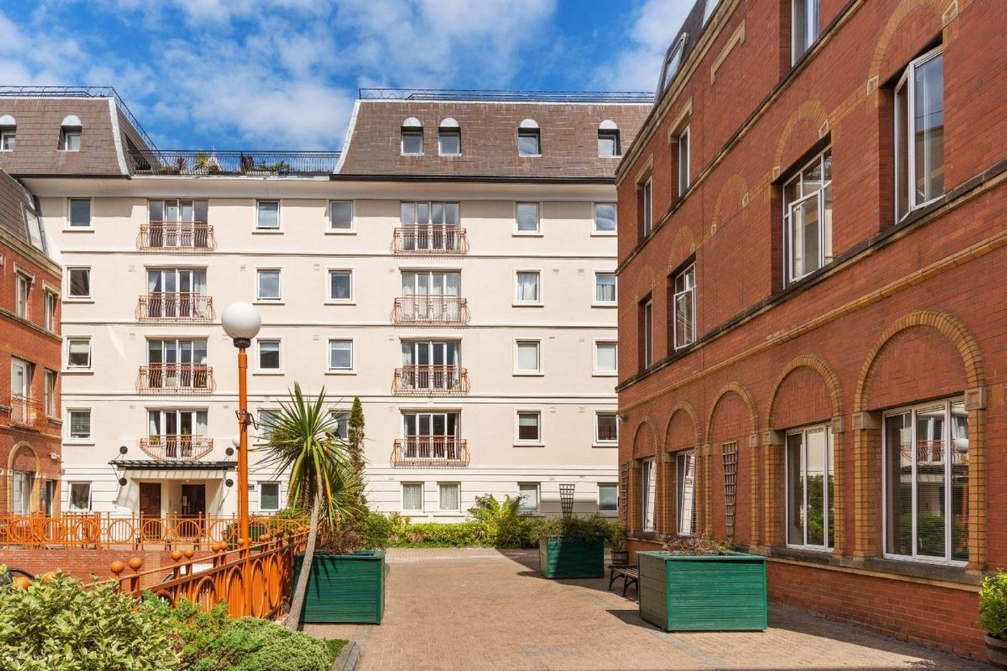 Apartment 25, Century Court, George'S Street Upper, Dun Laoghaire, Co. Dublin