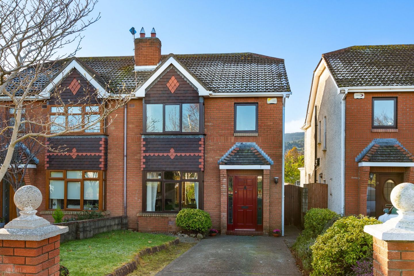 19 Glencairn Drive, The Gallops, Leopardstown, Dublin 18, D18T3P6