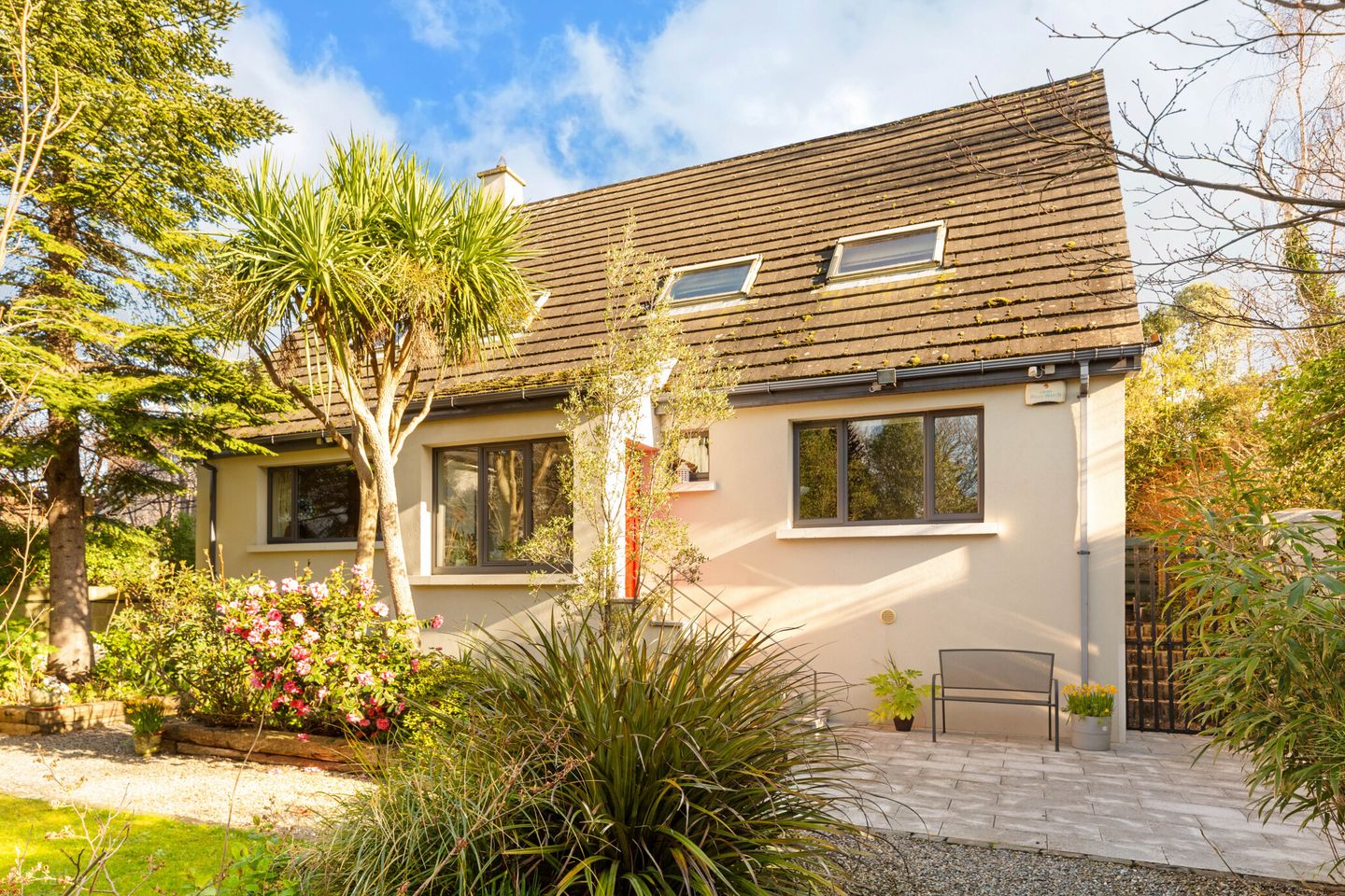 Ruskin, Fey Yerra, Leopardstown Road, Foxrock, Dublin 18, D18XF66
