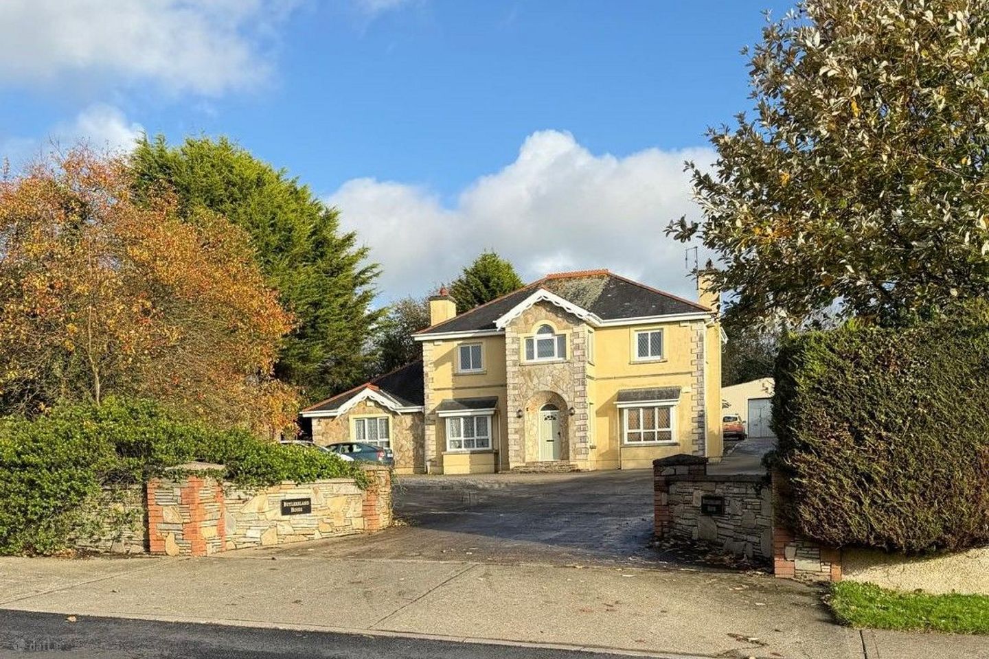 Apartment 2, Butlersland House, Butlersland, New Ross, Co. Wexford, Y34NX98