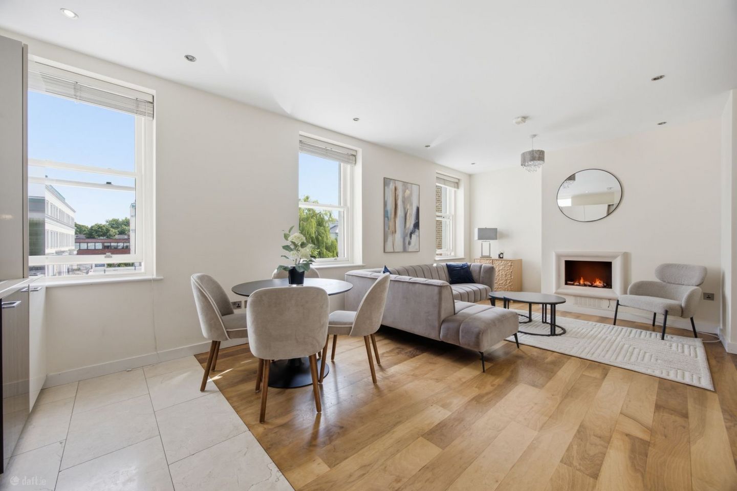 Apartment 2, Edward Square, Bloomfield Avenue, Donnybrook, Dublin 4, D04X379