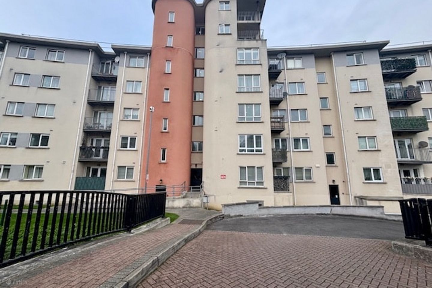 Aras Na Cluaine, Clondalkin, Dublin 22
