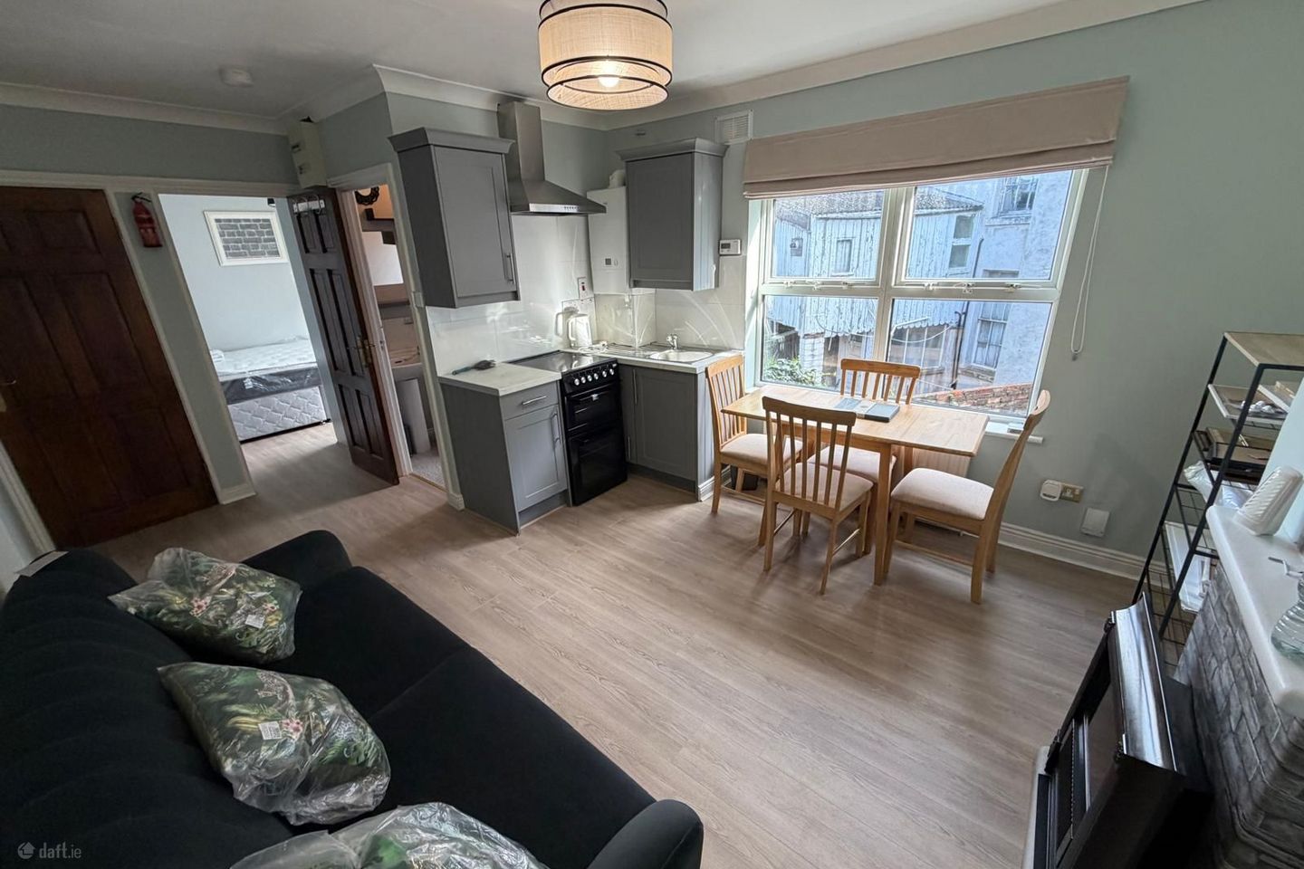 Flat 2, 8a Malahide Road, Marino, Dublin 3