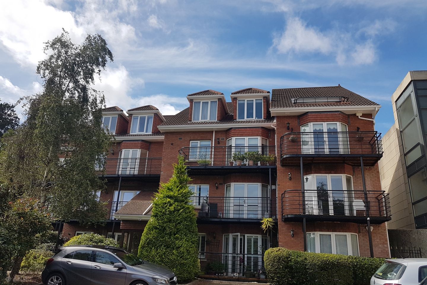 9 Riverside Apartments, Milltown Road, Milltown, Dublin 6