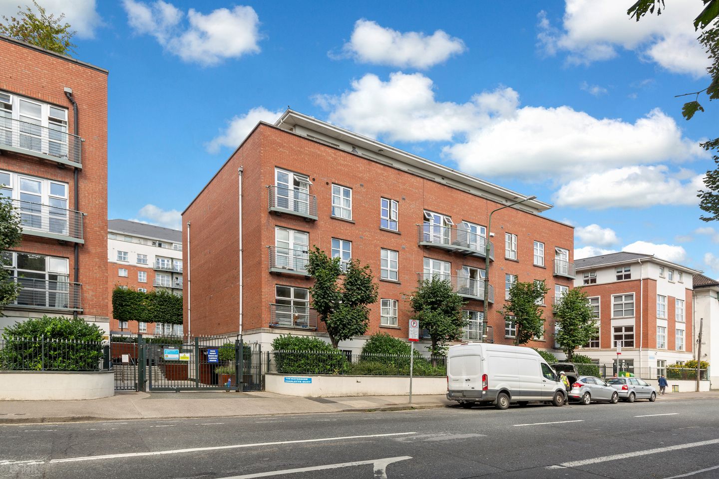 41 The Waterside, Charlotte Quay, Grand Canal Dock, Dublin 4, D04KF88