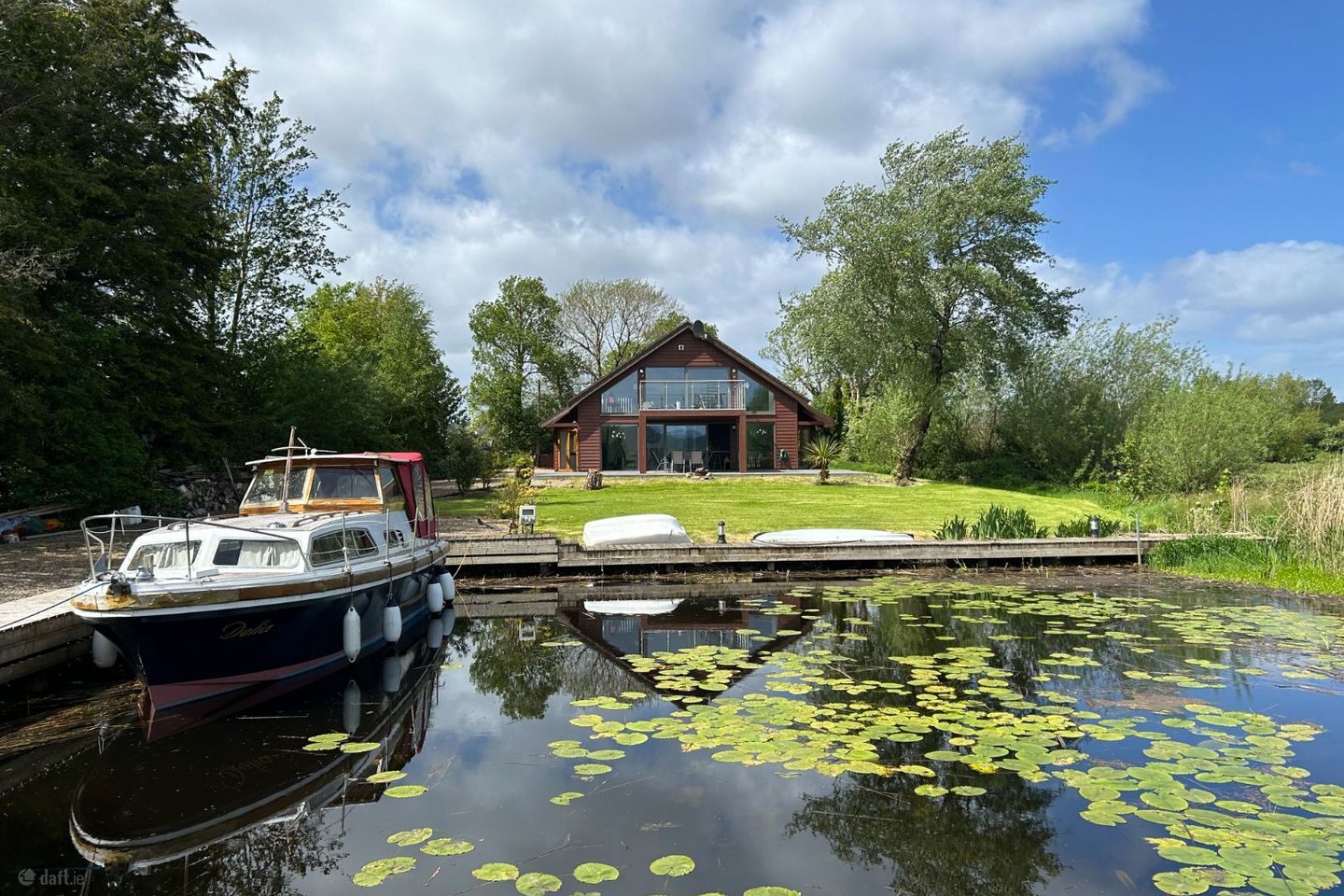 Fisherman's Lodge, Moynoe, Scarriff, Co. Clare, V94DCW0