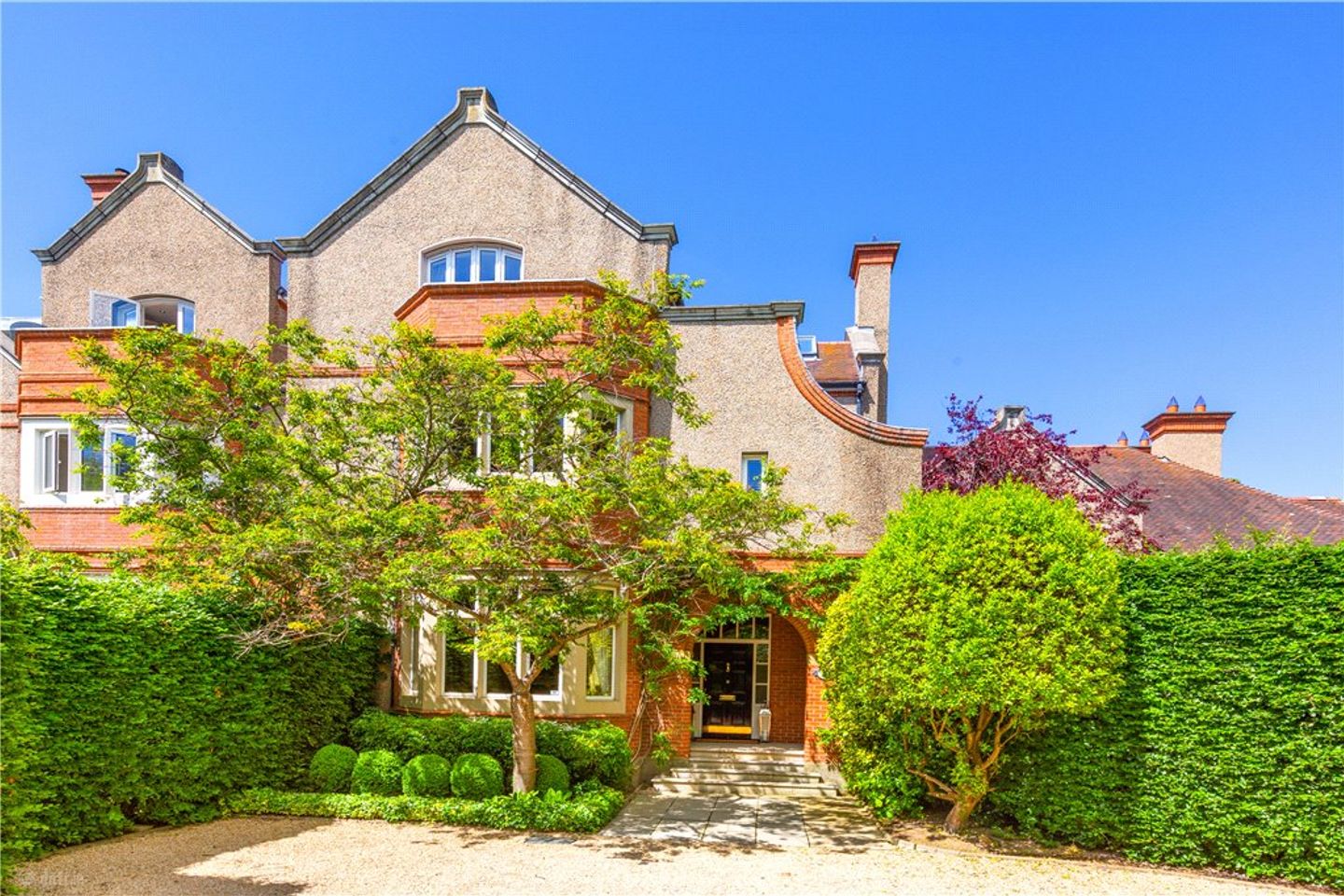 84 Ailesbury Road, Ballsbridge, Dublin 4, D04Y8X0