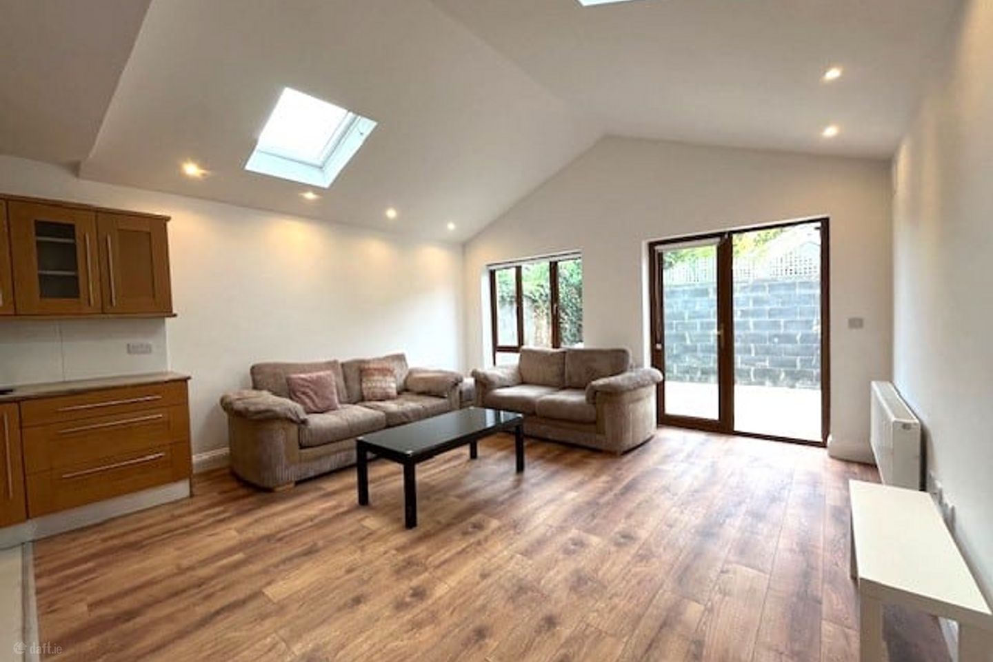 Woodstown Rise, Woodstown Village, Ballycullen, Dublin 16