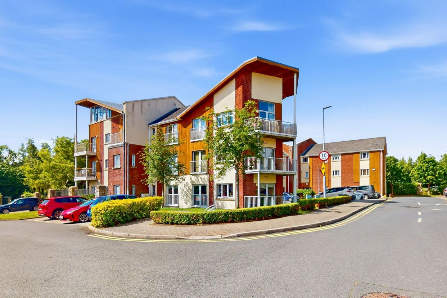 111 Grianan Fidh, Aiken's Village, Stepaside, Dublin 18, D18YR29