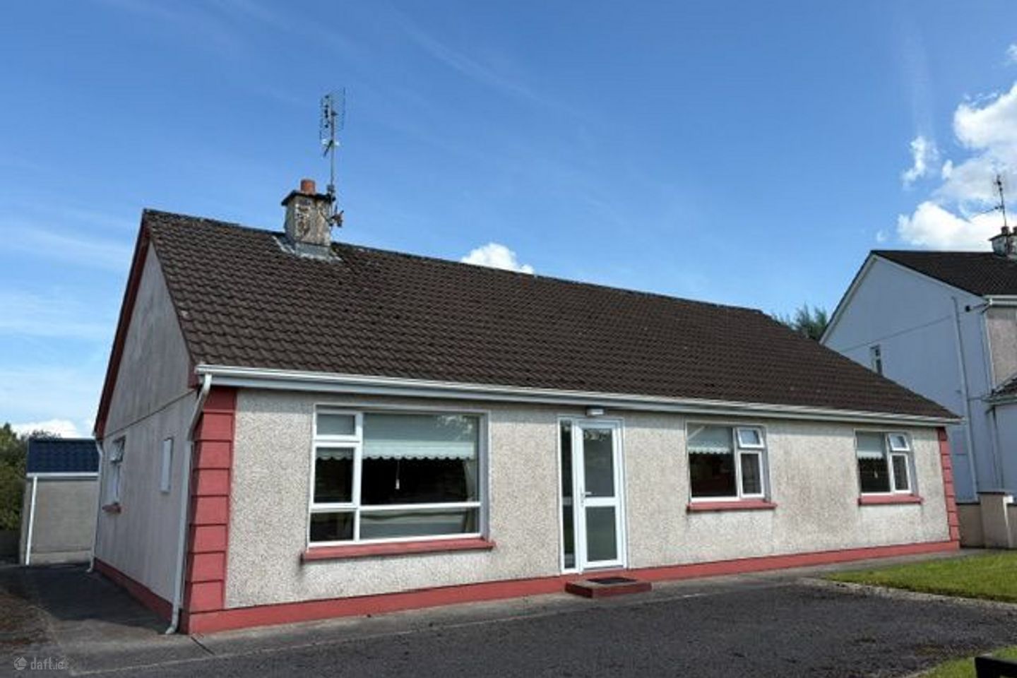 Mullach An Eo, 10 Saint Thomas Crescent, Knock, Knock, Co. Mayo, F12YH77