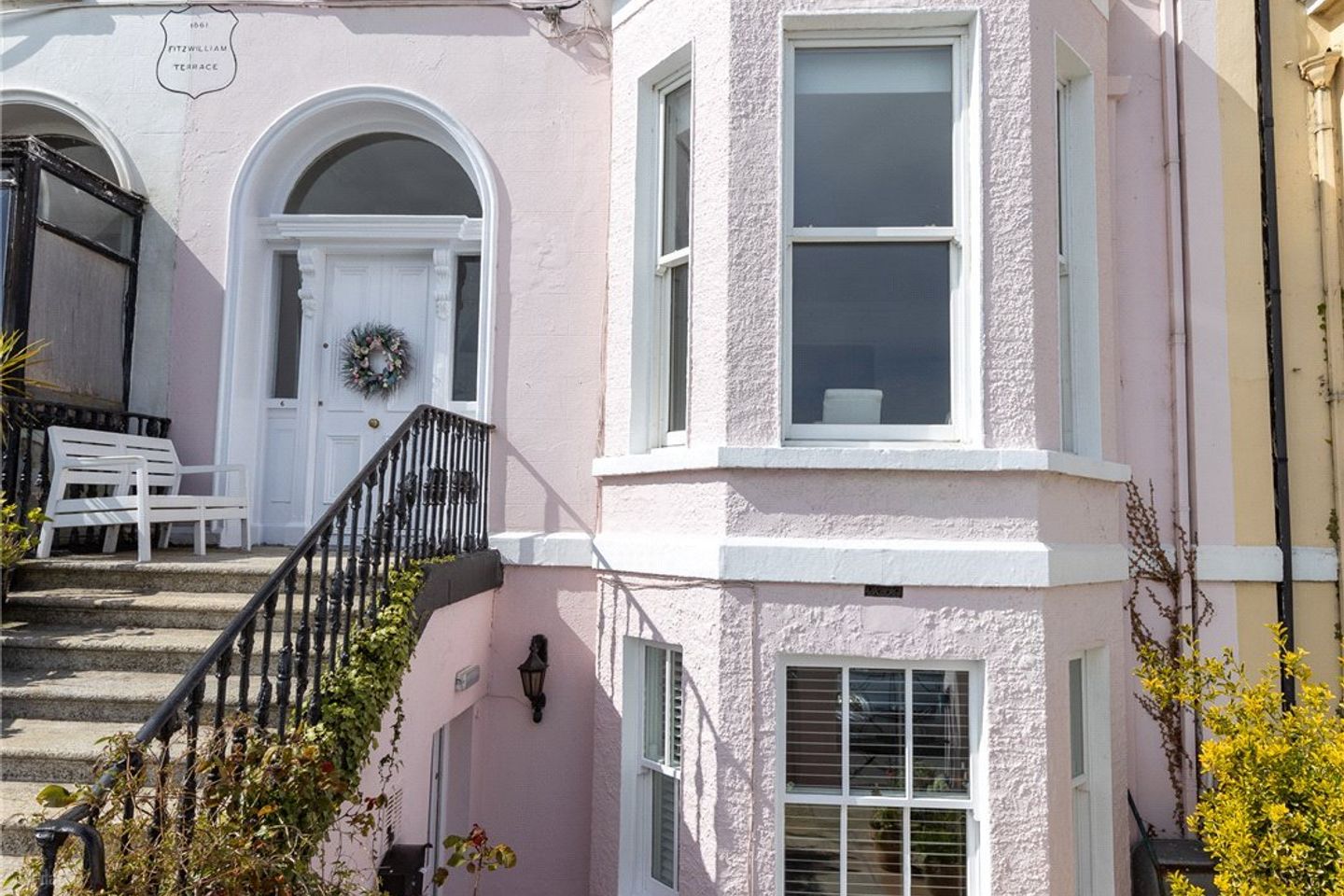 6 Fitzwilliam Terrace, Strand Road, Bray, Co. Wicklow, A98AE10