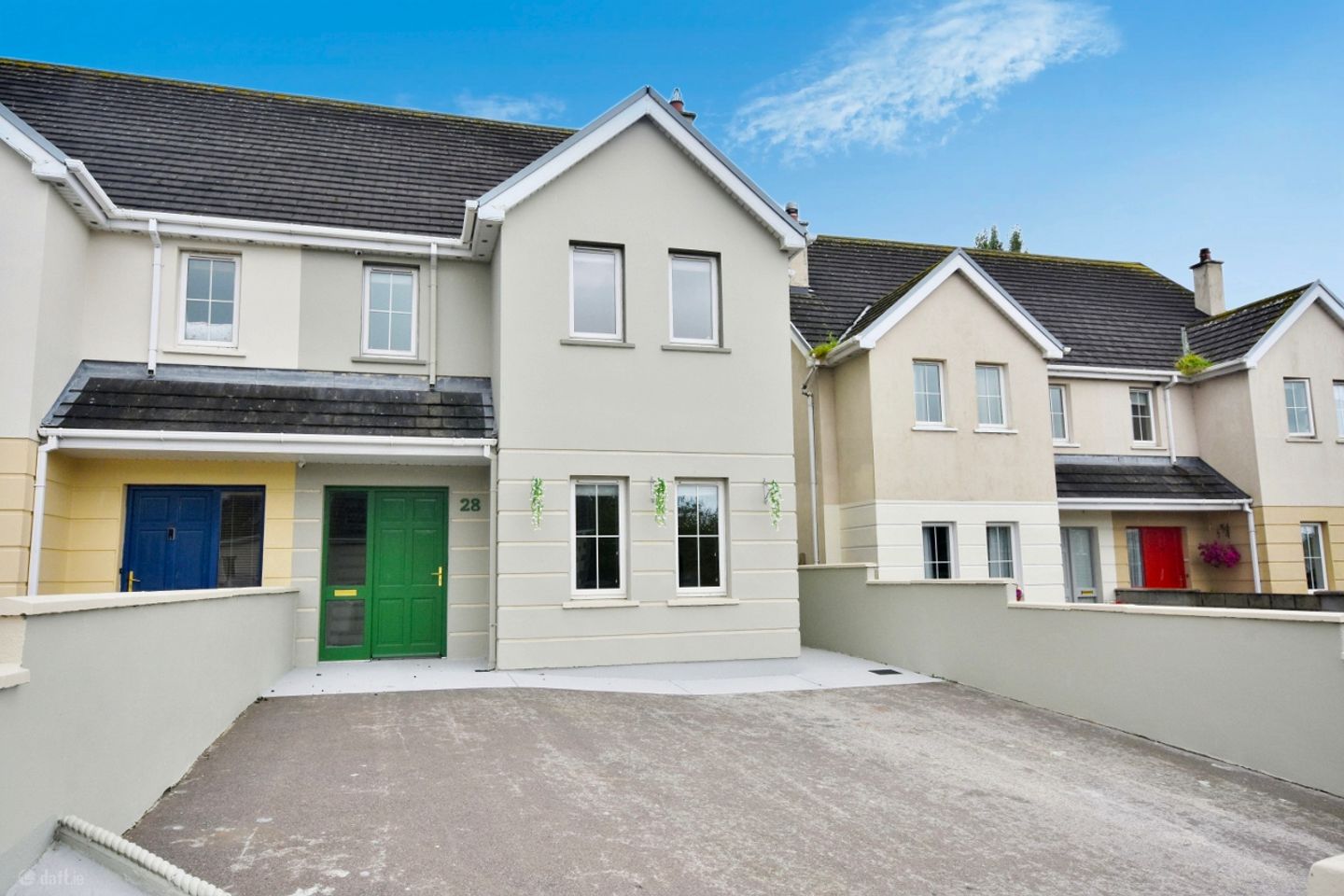 28 Cois Baile, Ballygologue Rd, Listowel, Co. Kerry, V31K160
